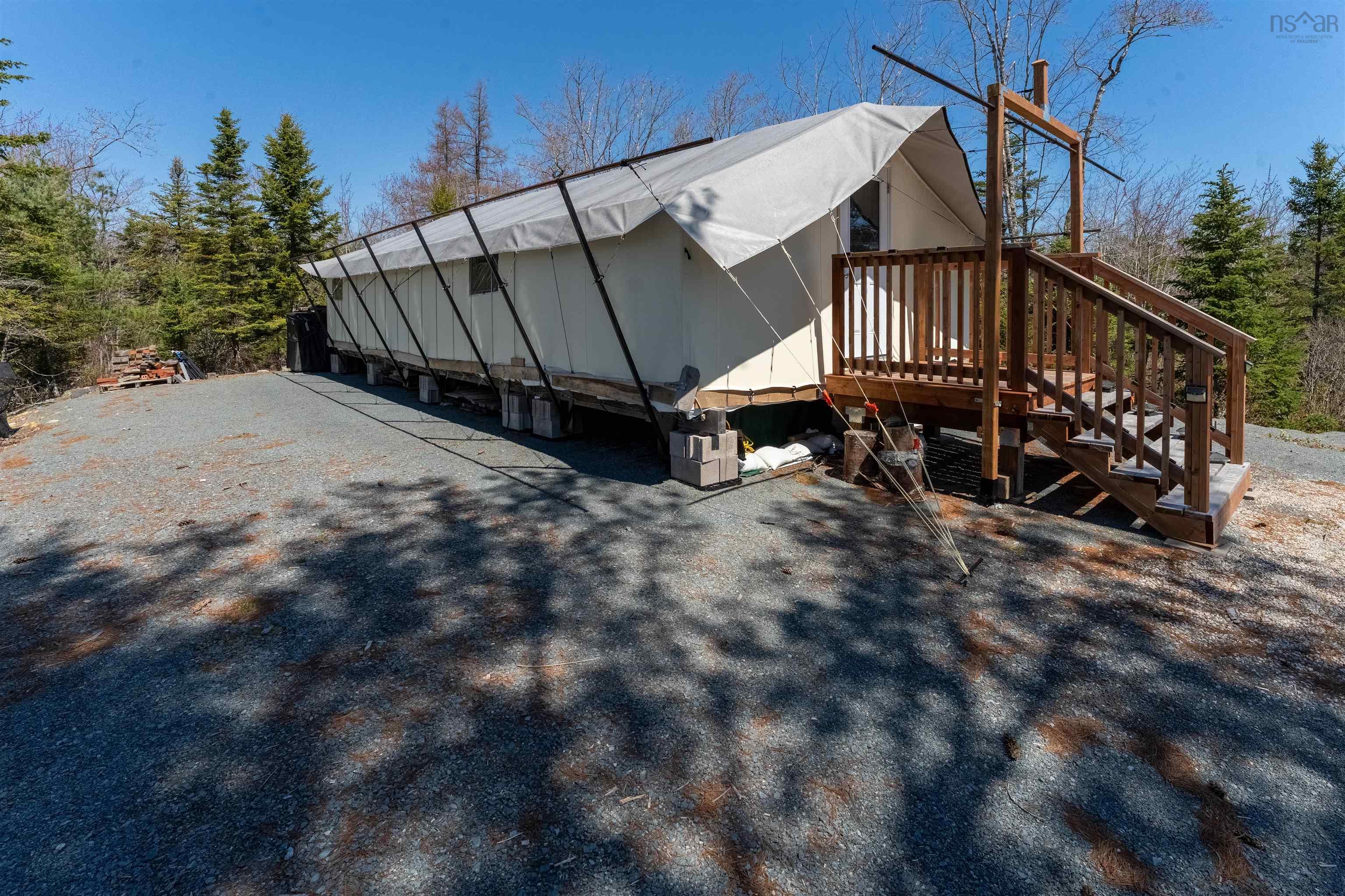 $470,000.00: 7714 Highway 3, Summerville Centre