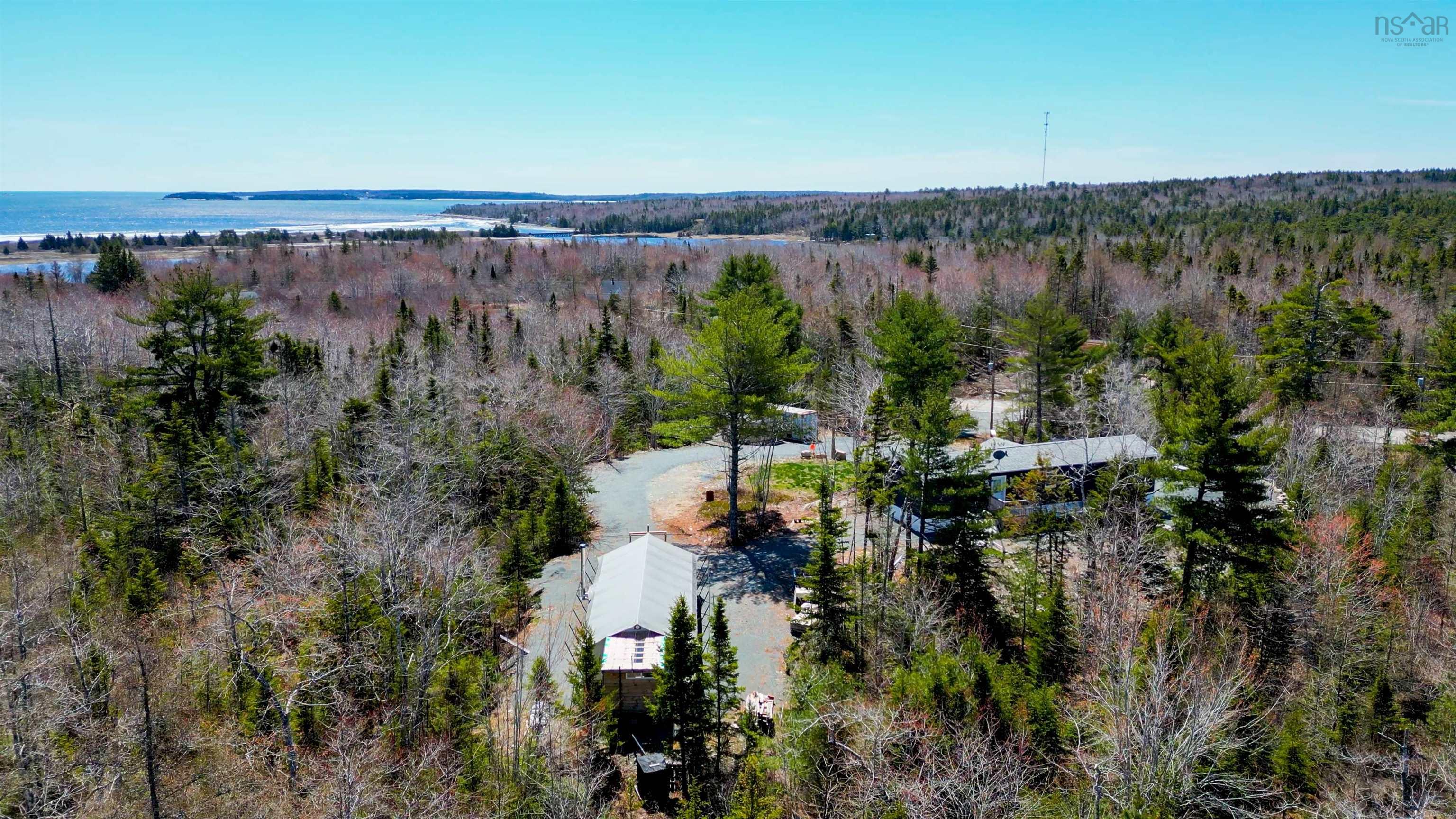 $470,000.00: 7714 Highway 3, Summerville Centre
