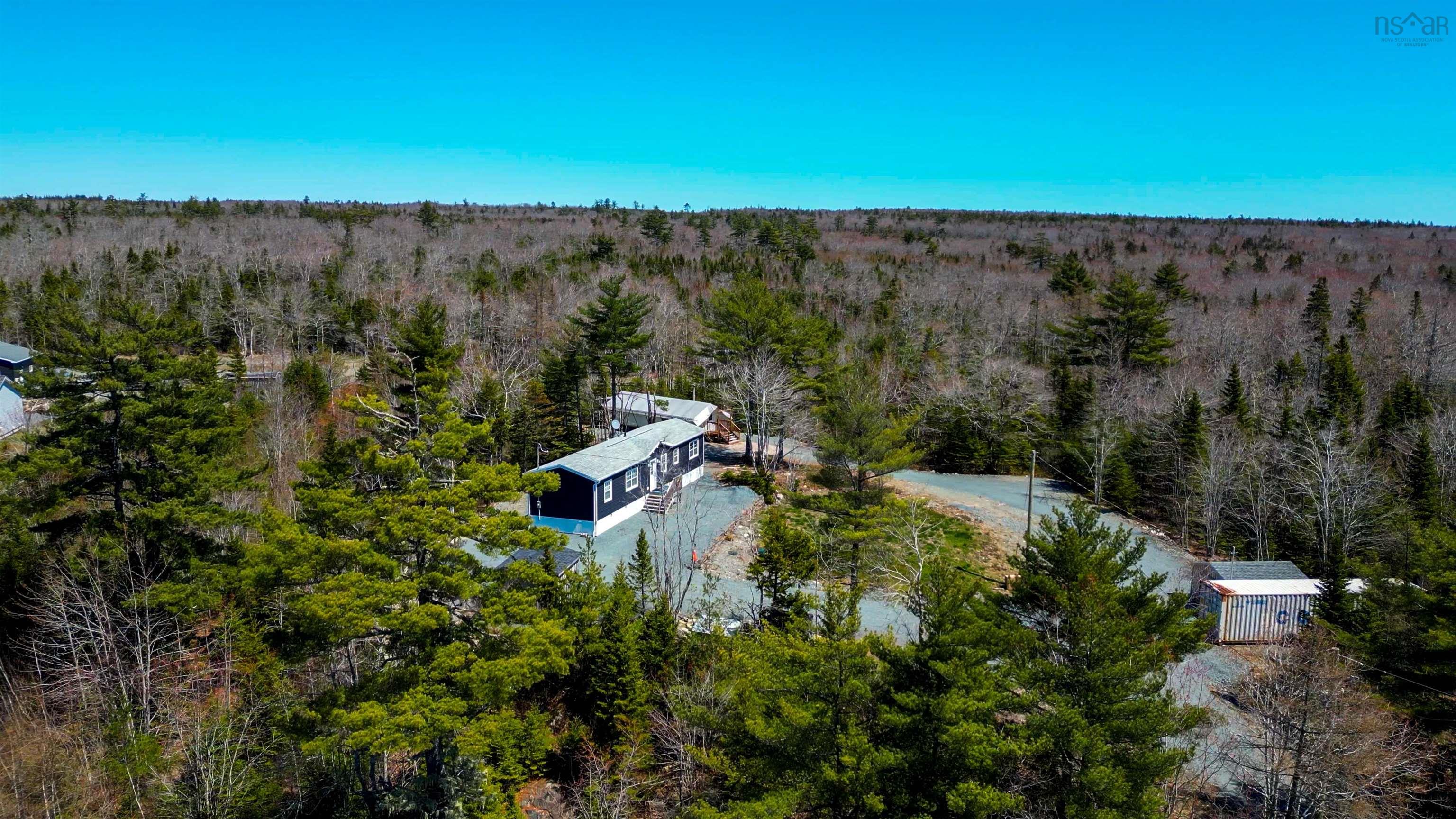 $470,000.00: 7714 Highway 3, Summerville Centre