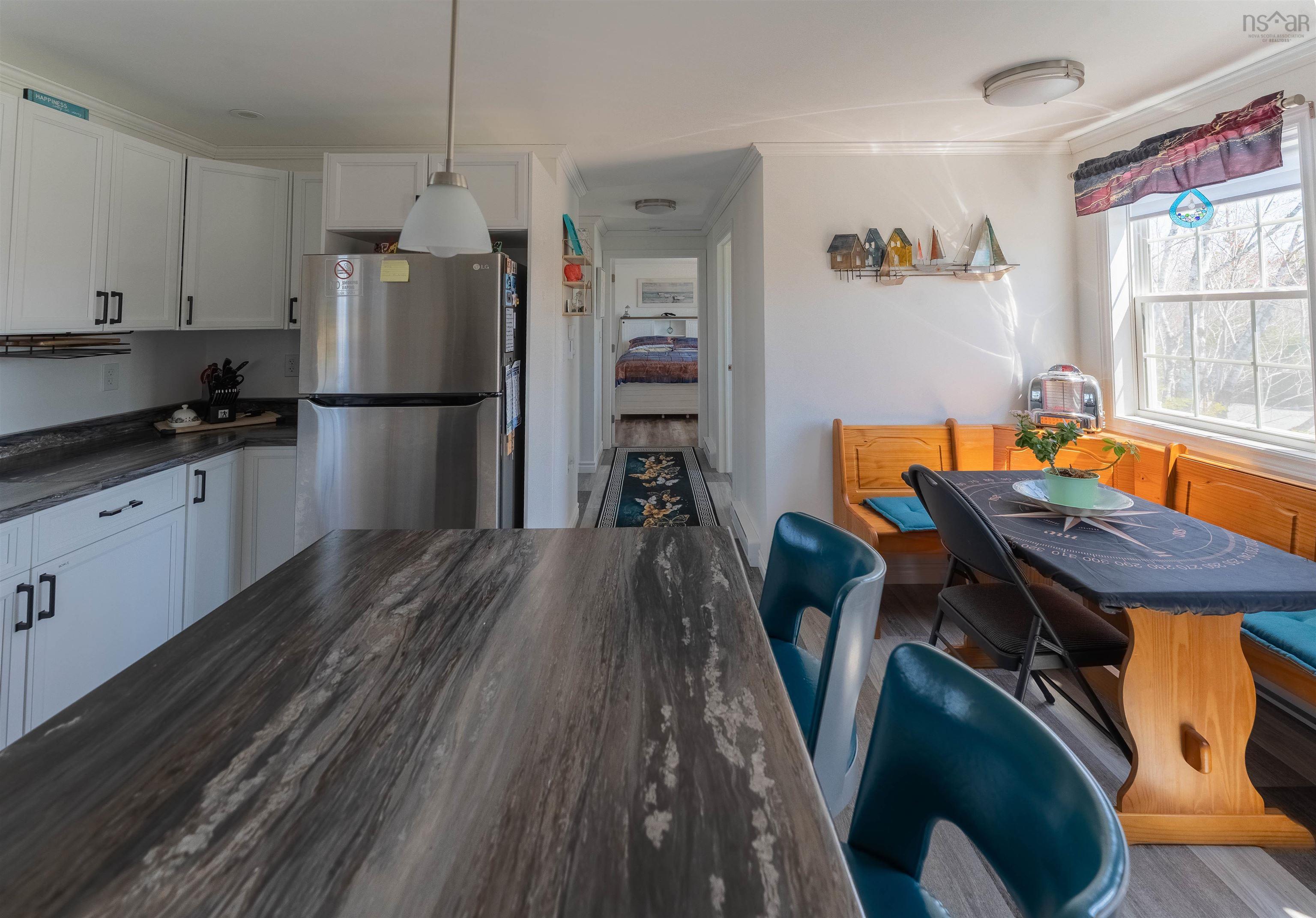$470,000.00: 7714 Highway 3, Summerville Centre