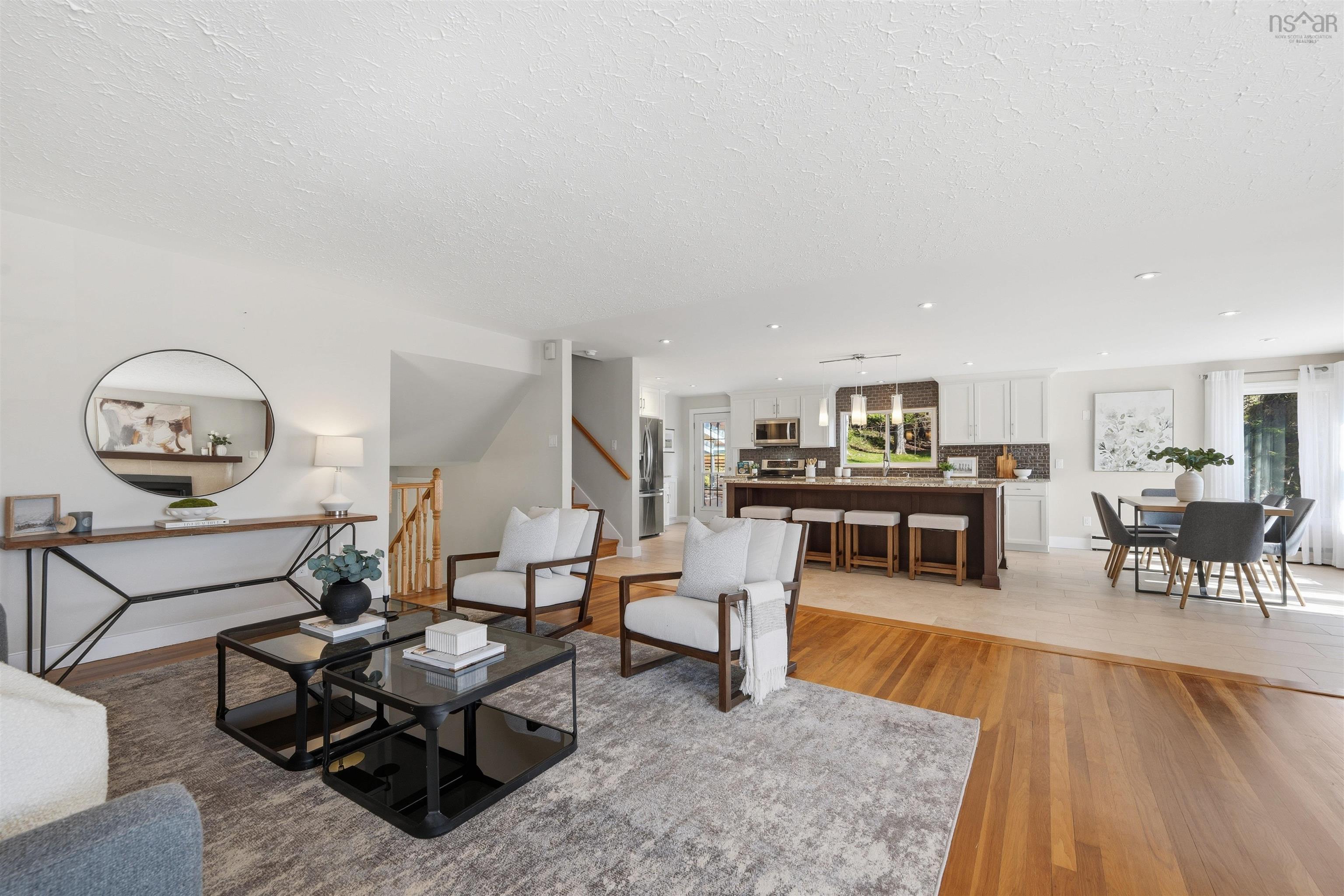 $899,000.00: 5 Wilson Boulevard, Wedgewood