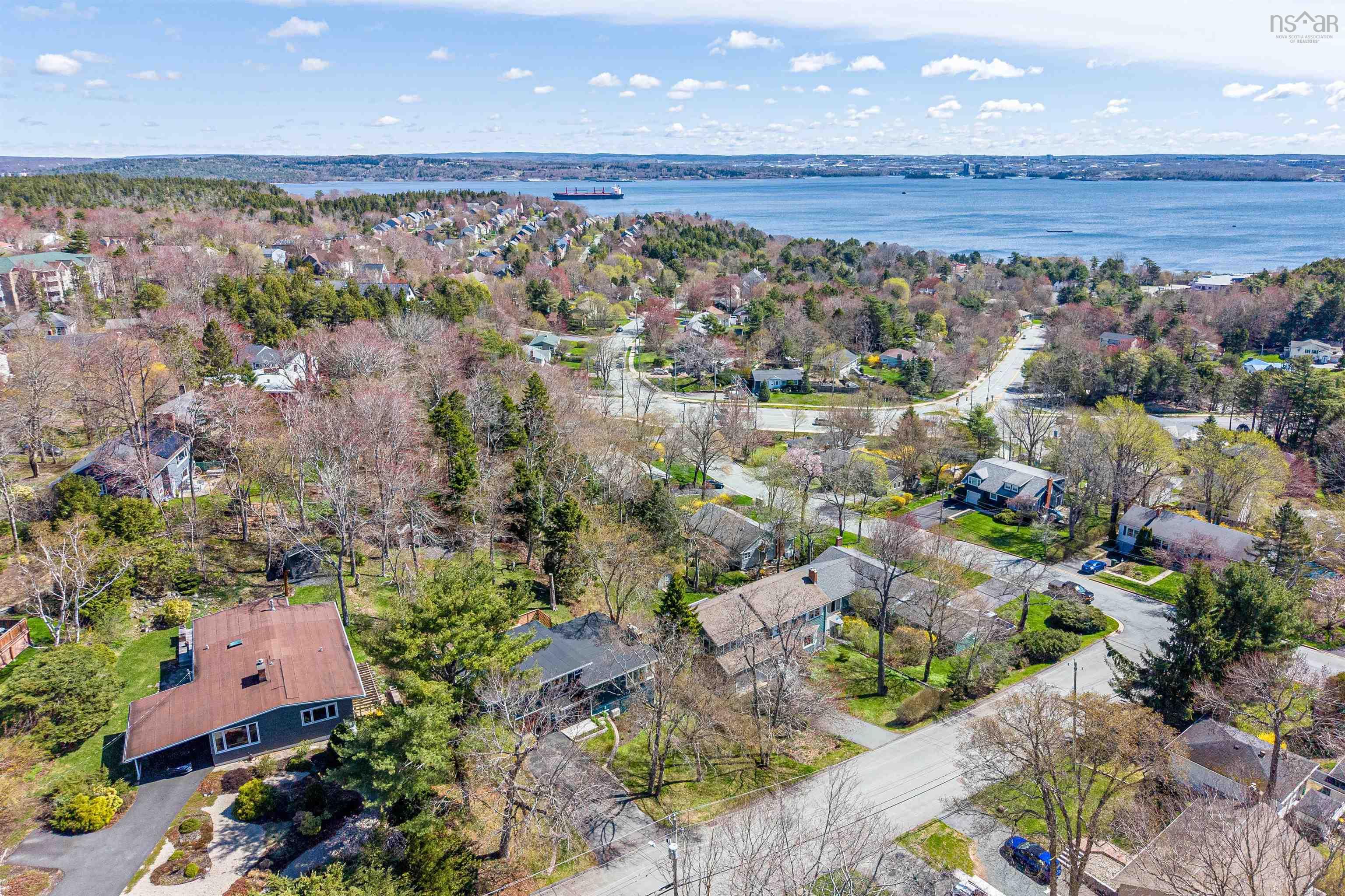 $899,000.00: 5 Wilson Boulevard, Wedgewood