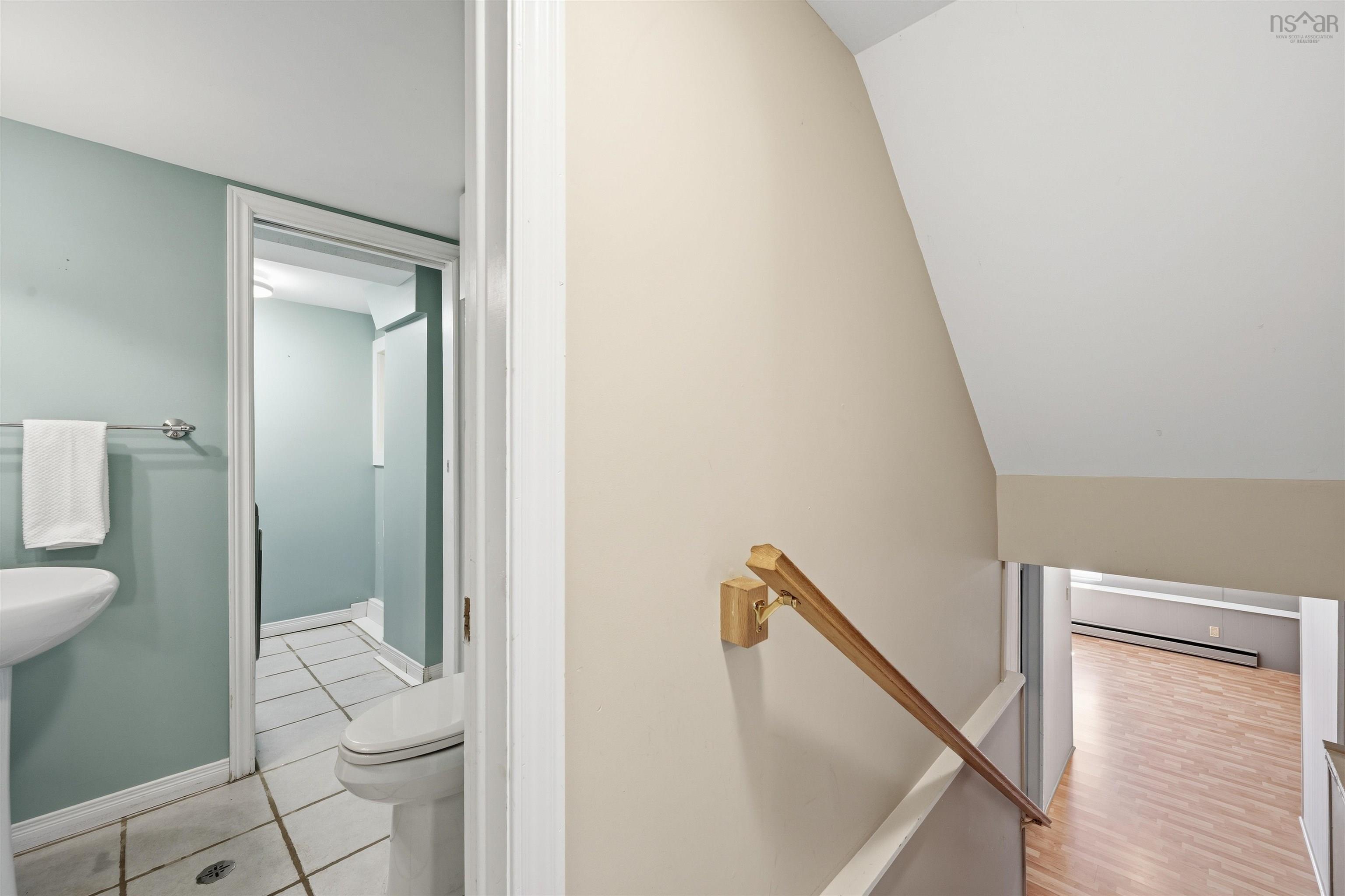 $899,000.00: 5 Wilson Boulevard, Wedgewood
