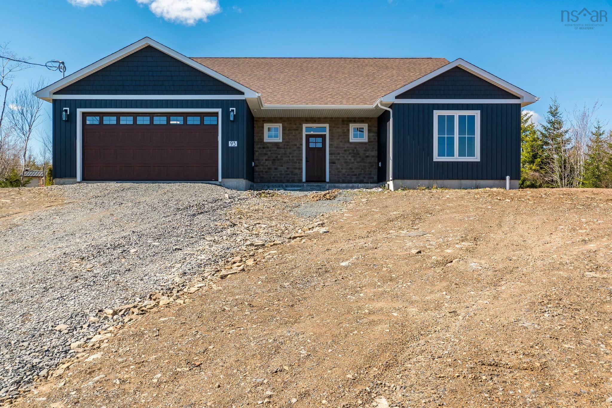 $889,900.00: 93 Sugarwood Court, Porters Lake