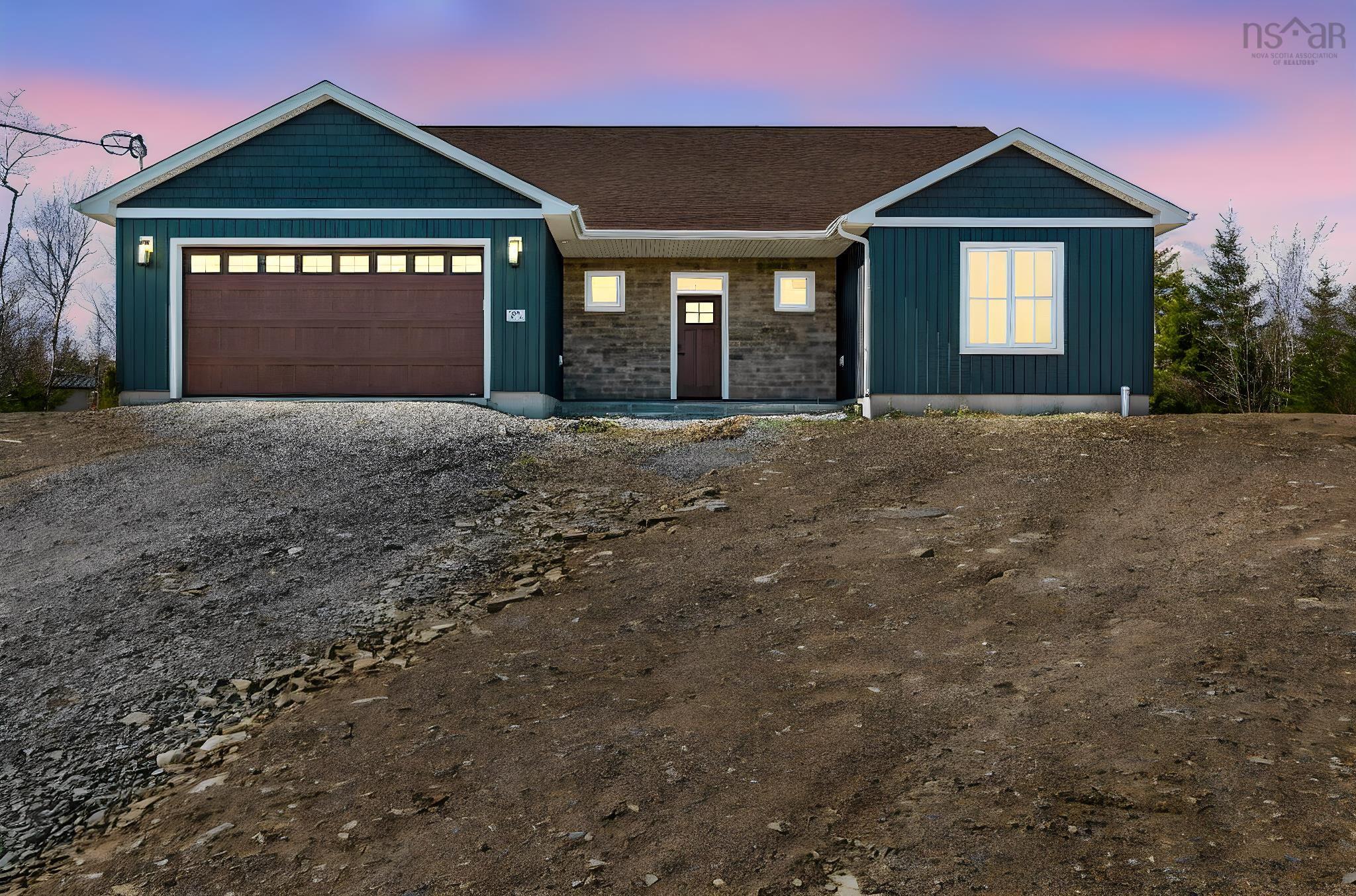 $889,900.00: 93 Sugarwood Court, Porters Lake