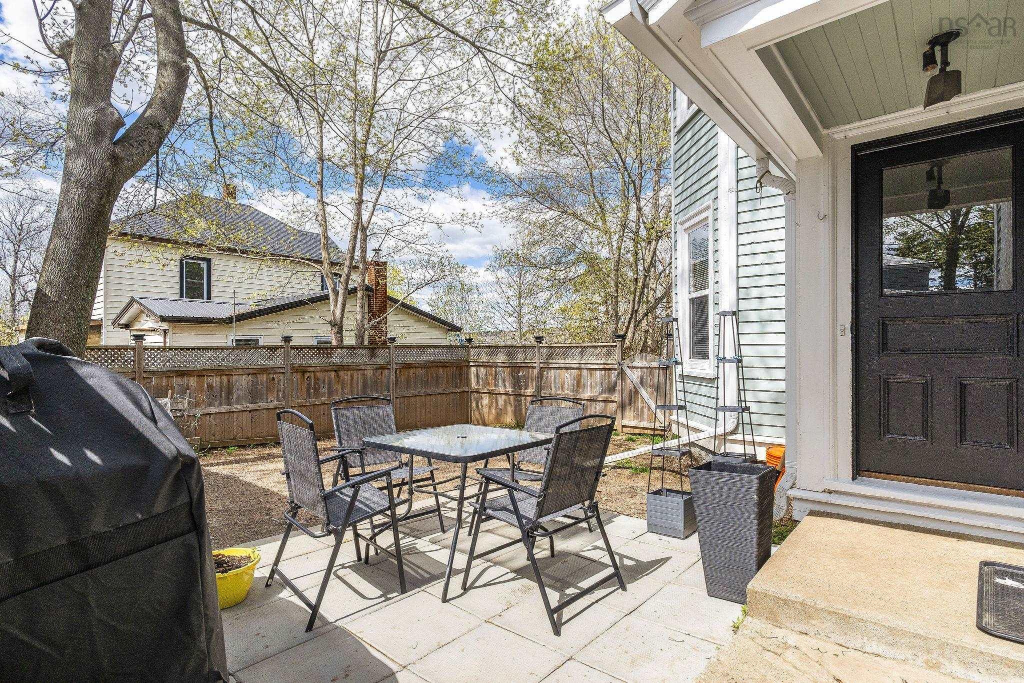 $557,800.00: 20 Scotia Street, Bridgewater