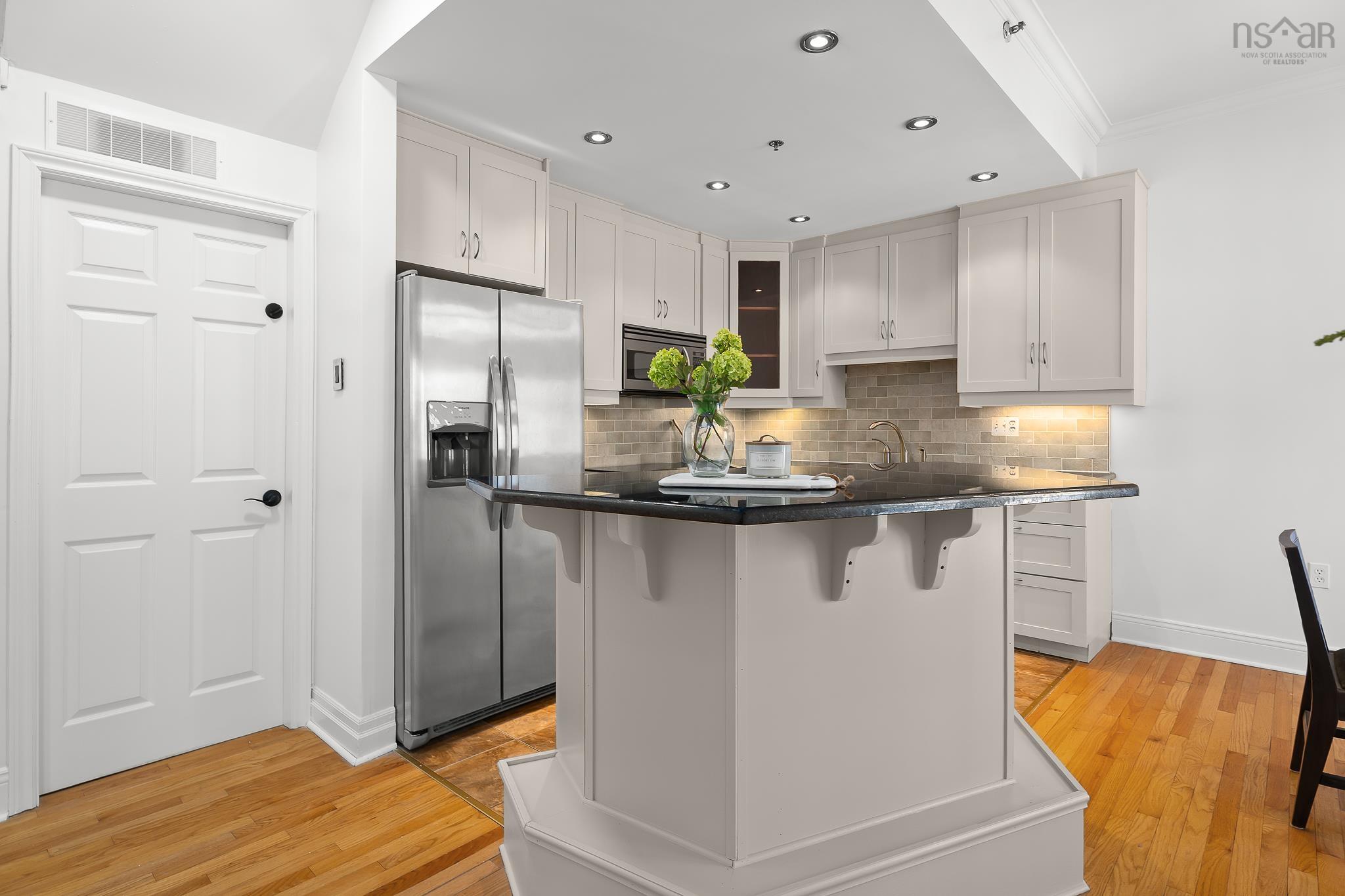 5 1049 South Park Street, Halifax, NS (MLS 202610887)