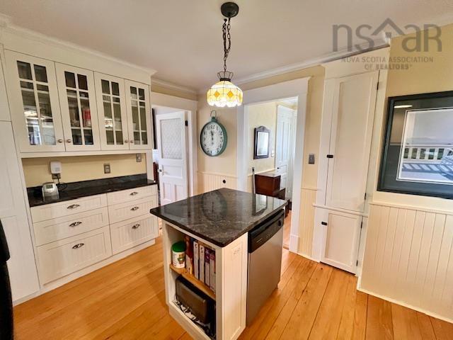 $675,000.00: 271 Montague Street, Lunenburg