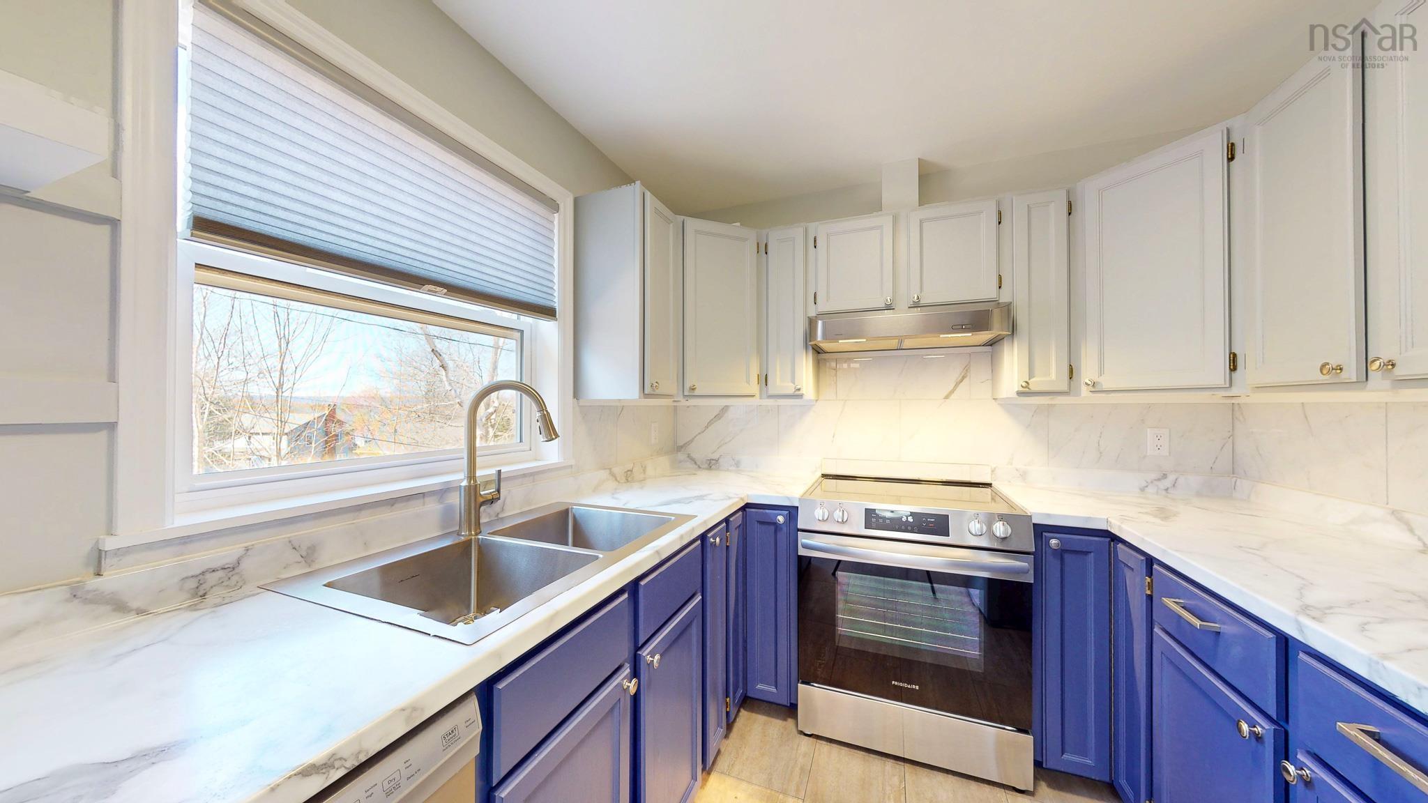 $2,435,000.00: 14-24 Kadray Court, Kentville