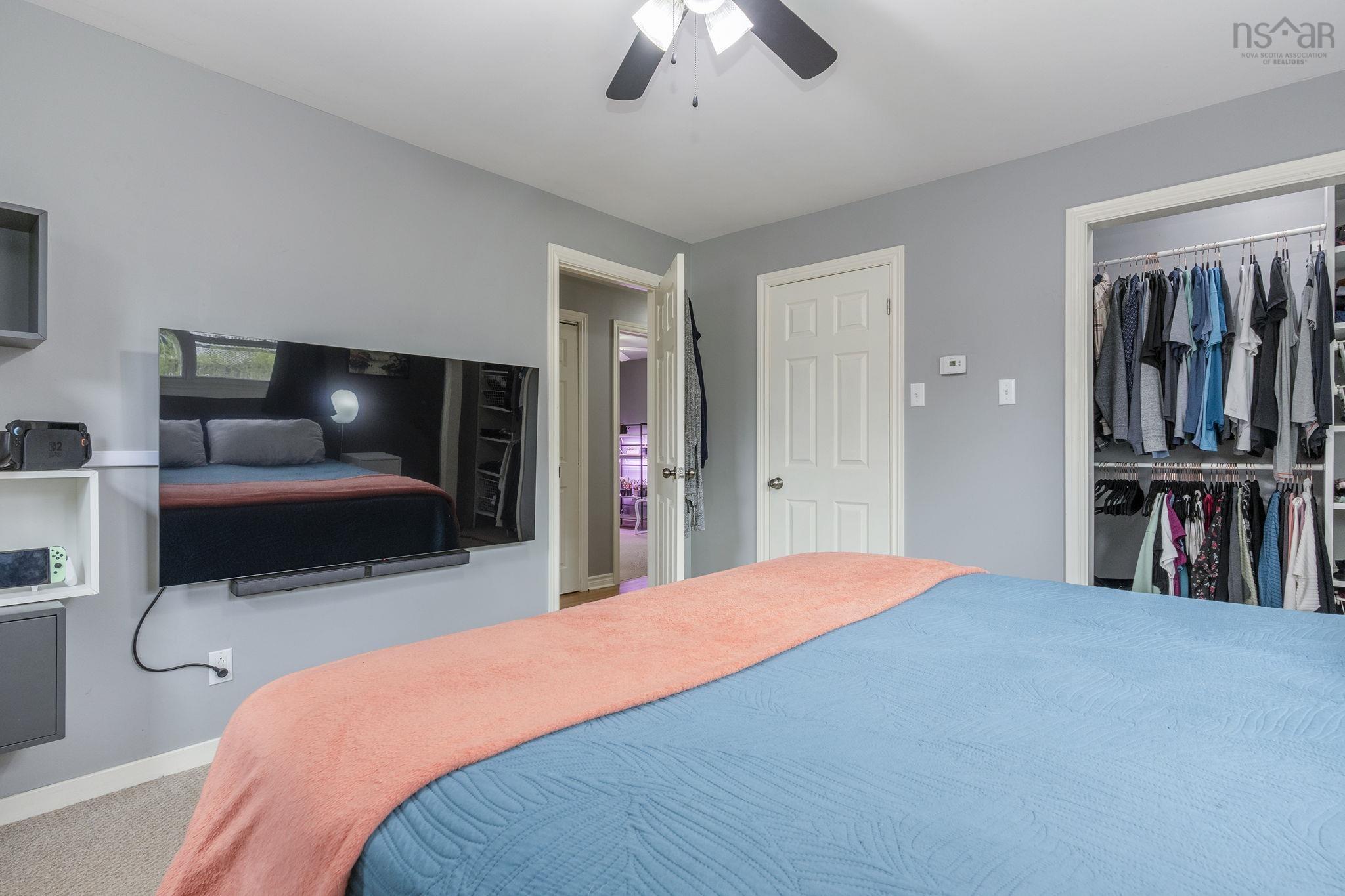 $399,000.00: 874 Dalmation Drive, Greenwood