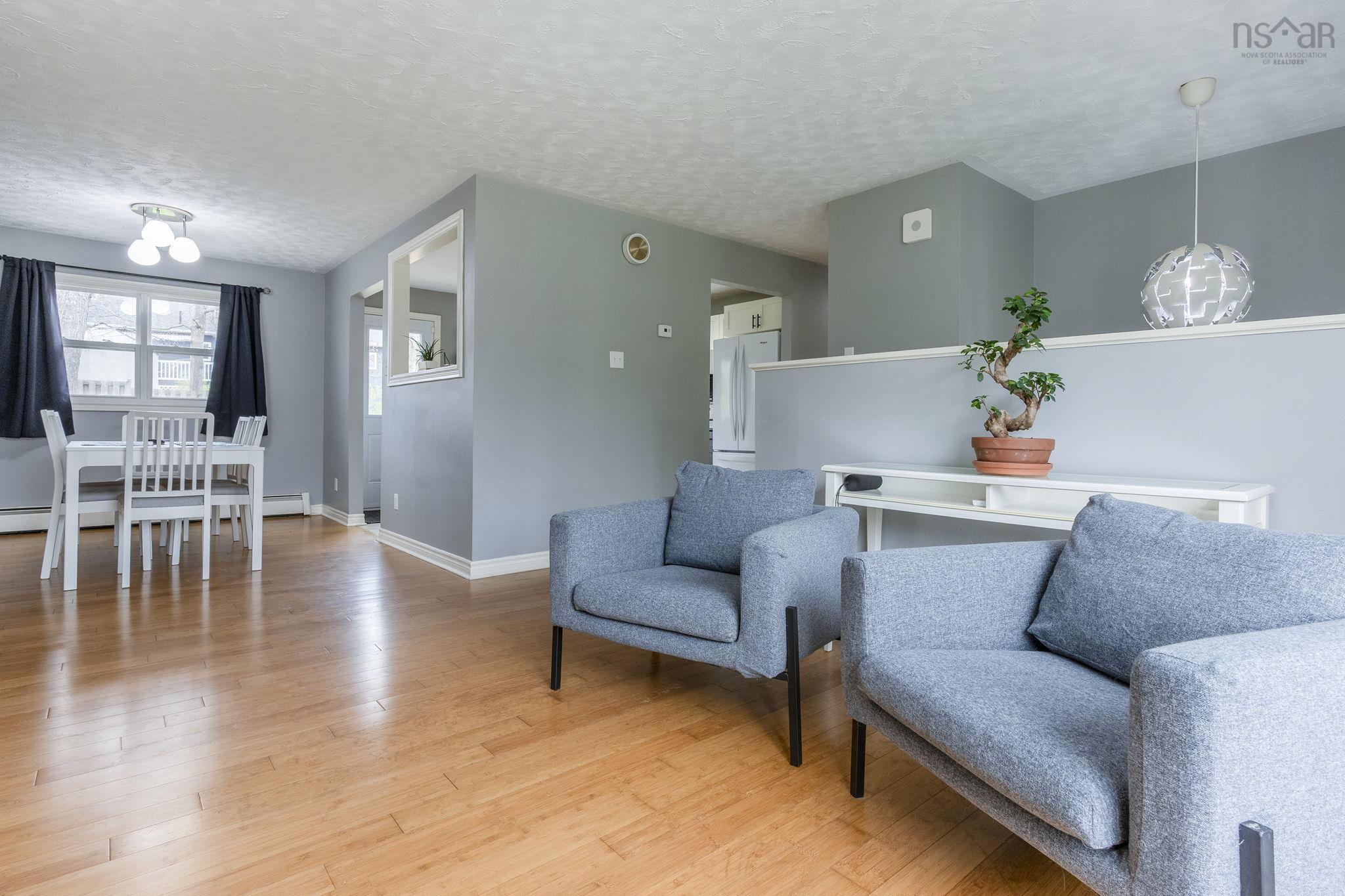 $399,000.00: 874 Dalmation Drive, Greenwood