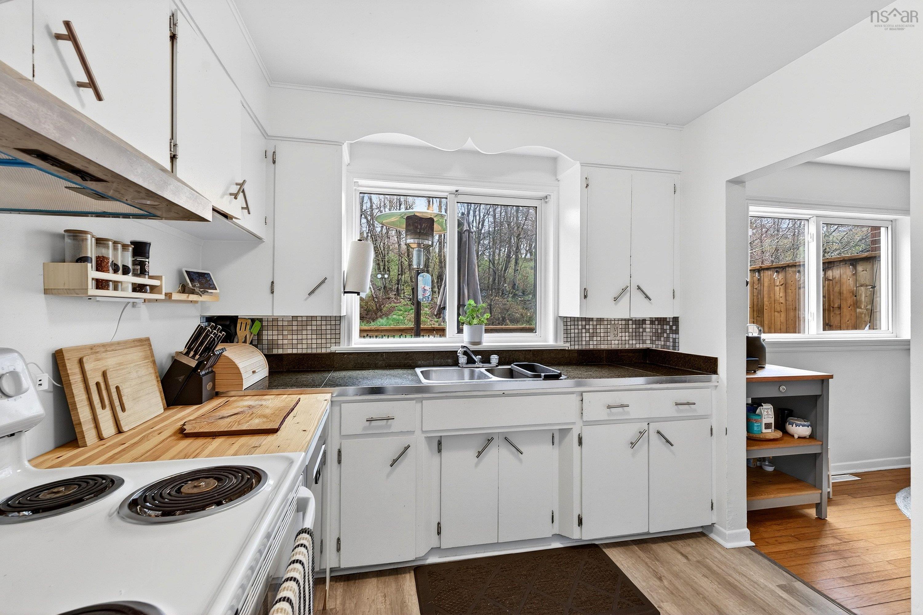 $399,900.00: 212 Roleika Drive, Dartmouth