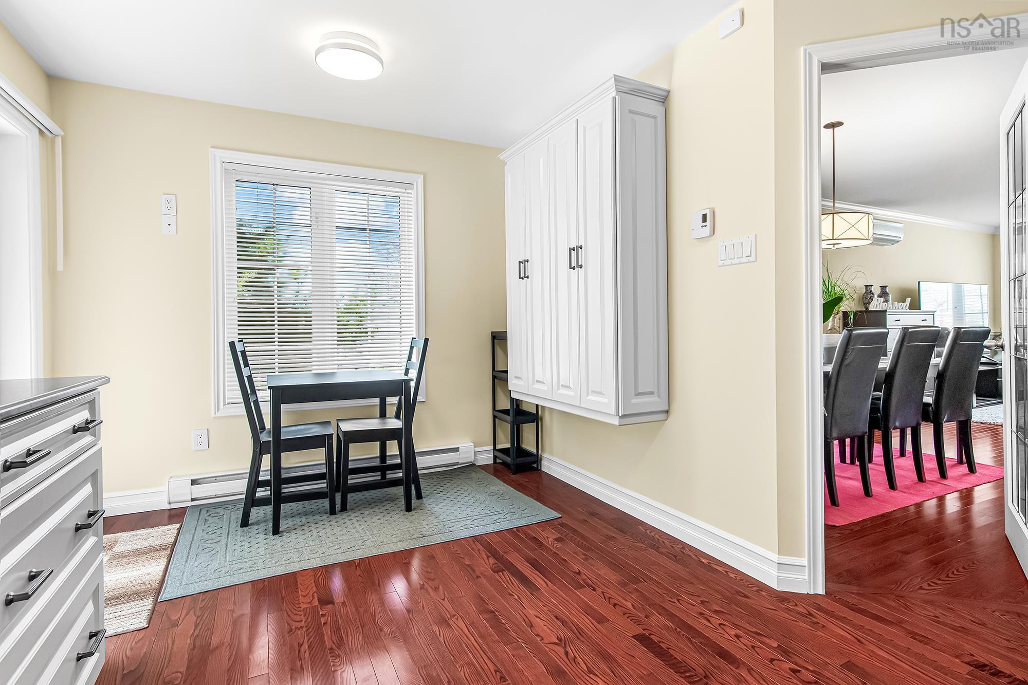 $969,000.00: 91 Ridgevale Drive, Bedford