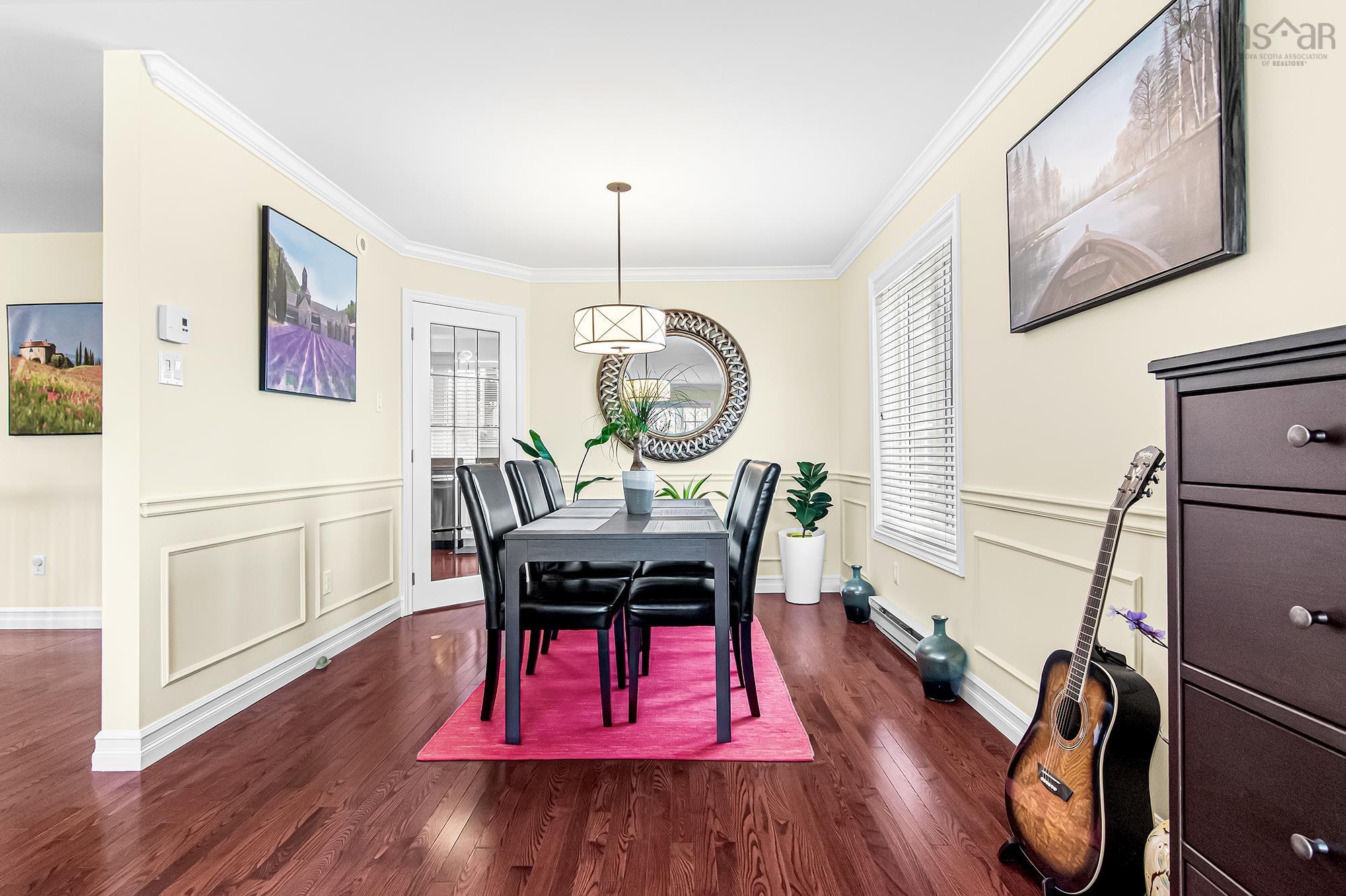 $969,000.00: 91 Ridgevale Drive, Bedford