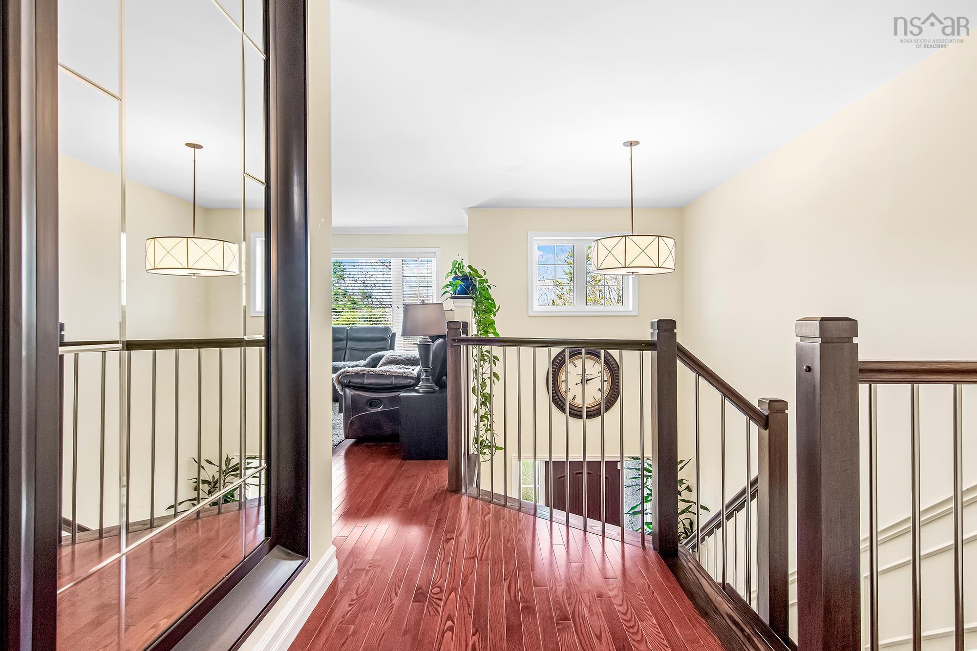 $969,000.00: 91 Ridgevale Drive, Bedford