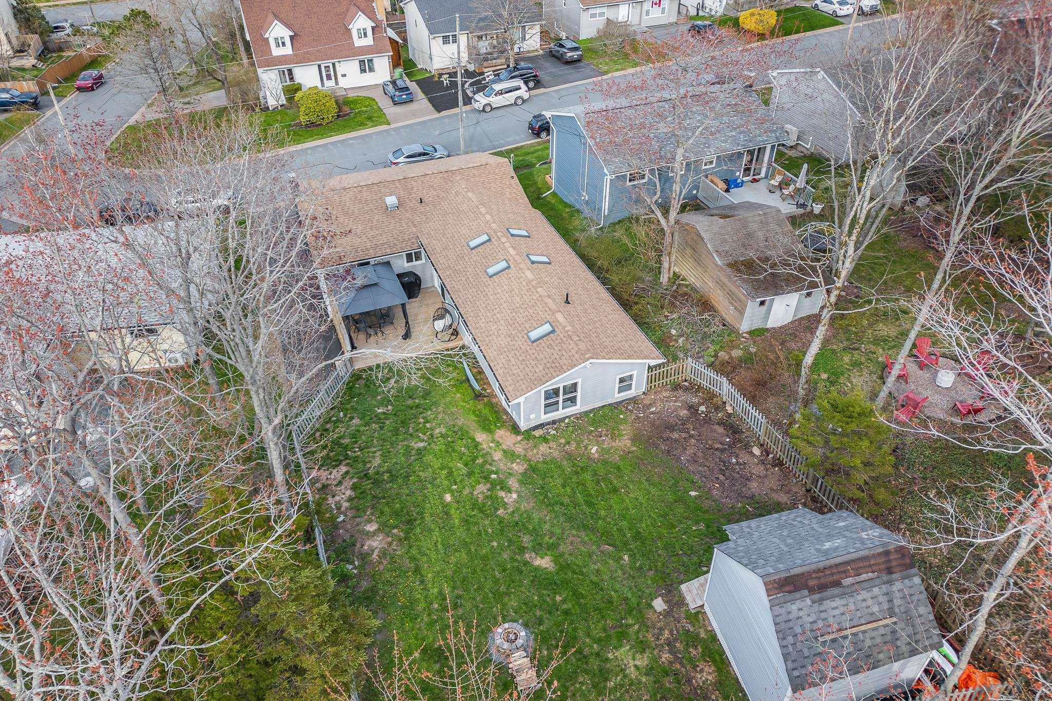 $689,900.00: 12 Wamphray Crescent, Dartmouth