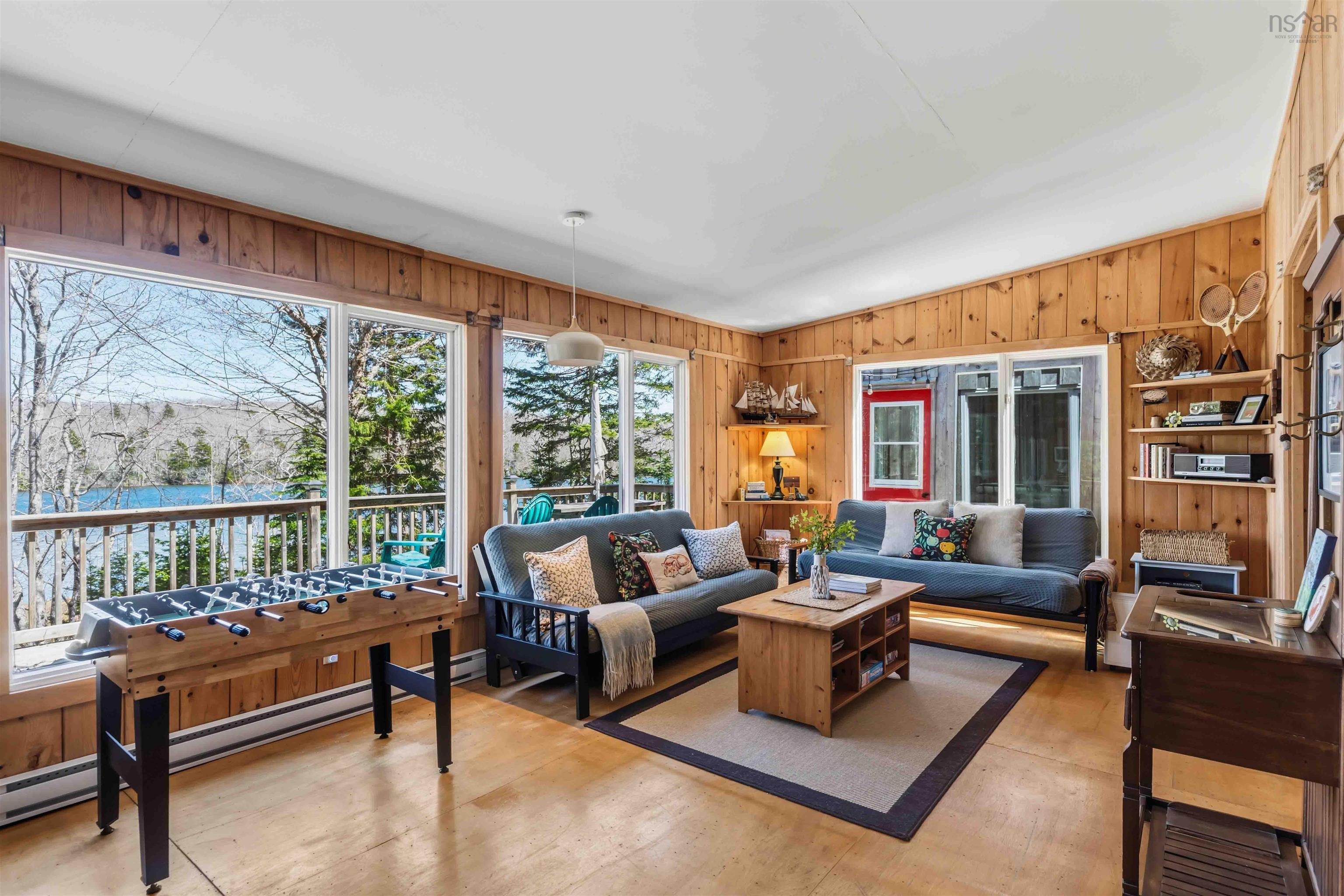 $495,000.00: 566 Lakeland Drive, Arlington West