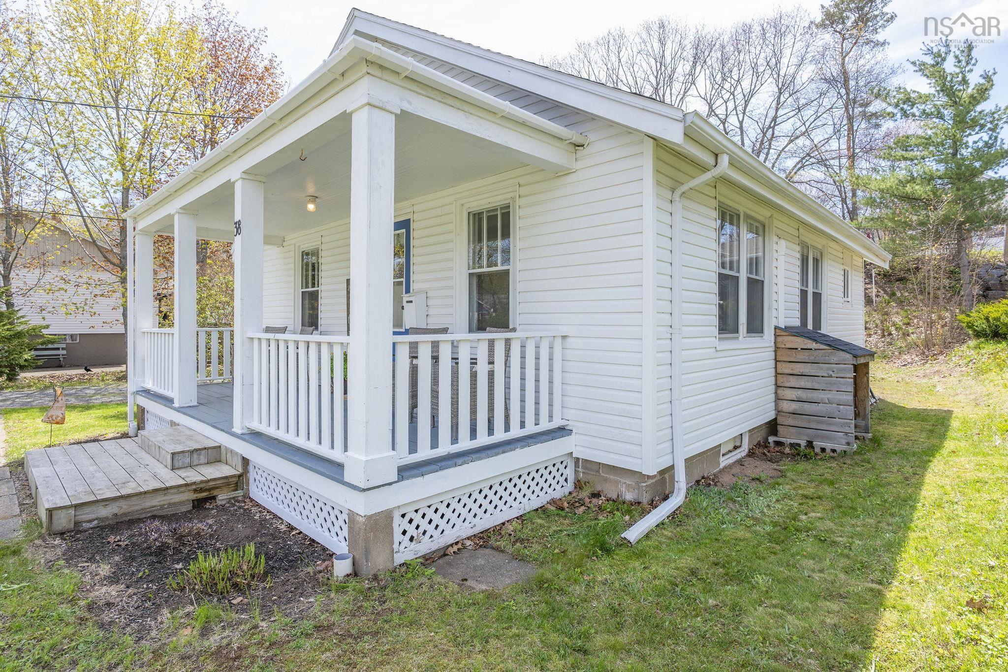 $279,000.00: 38 Woodworth Road, Kentville