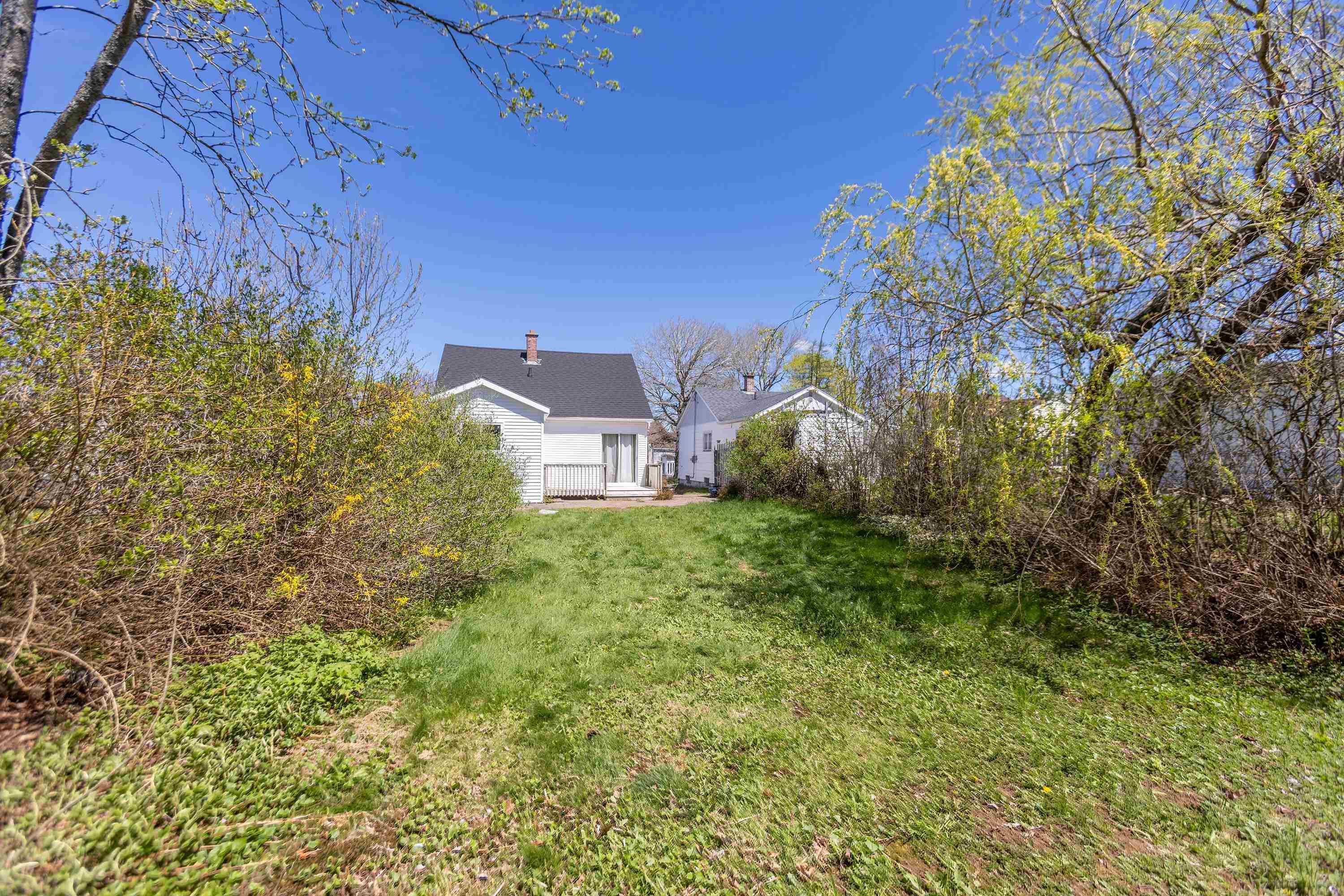 $224,900.00: 35 East Pleasant Street, Amherst