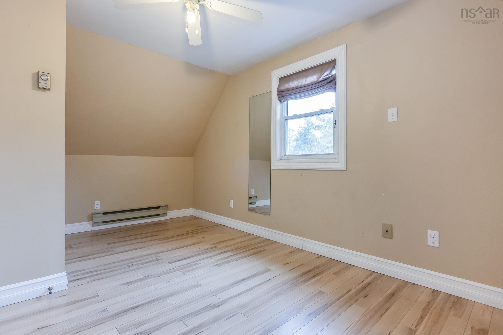 $289,000.00: 1726 Fed Road, Greenland