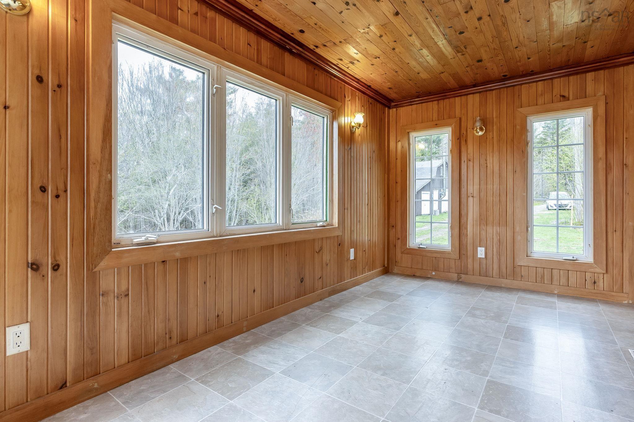 $289,000.00: 1726 Fed Road, Greenland