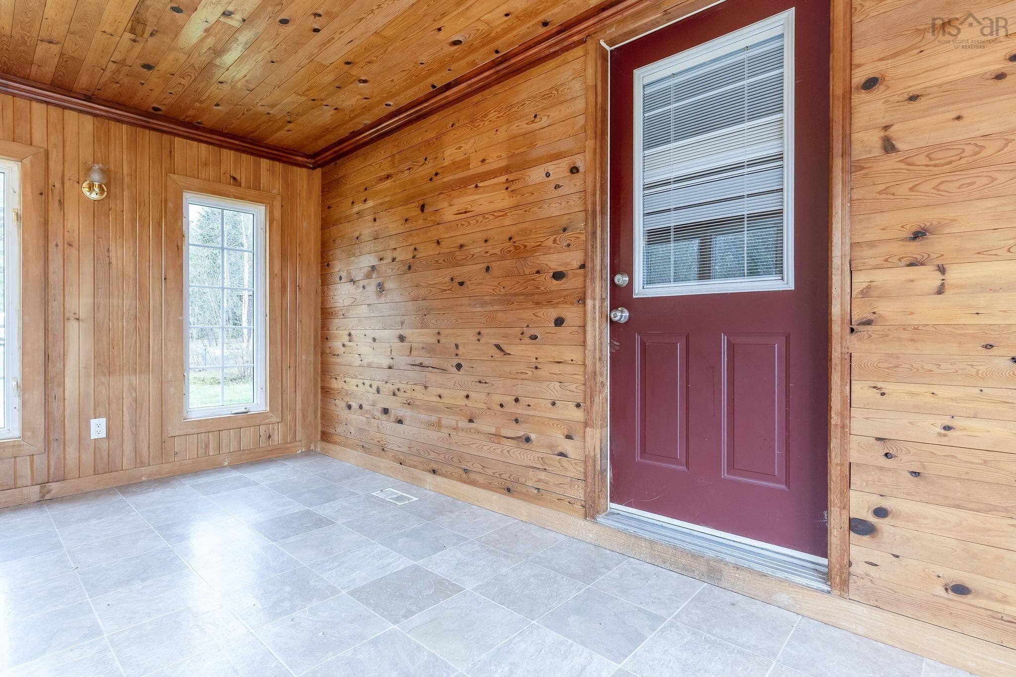 $289,000.00: 1726 Fed Road, Greenland
