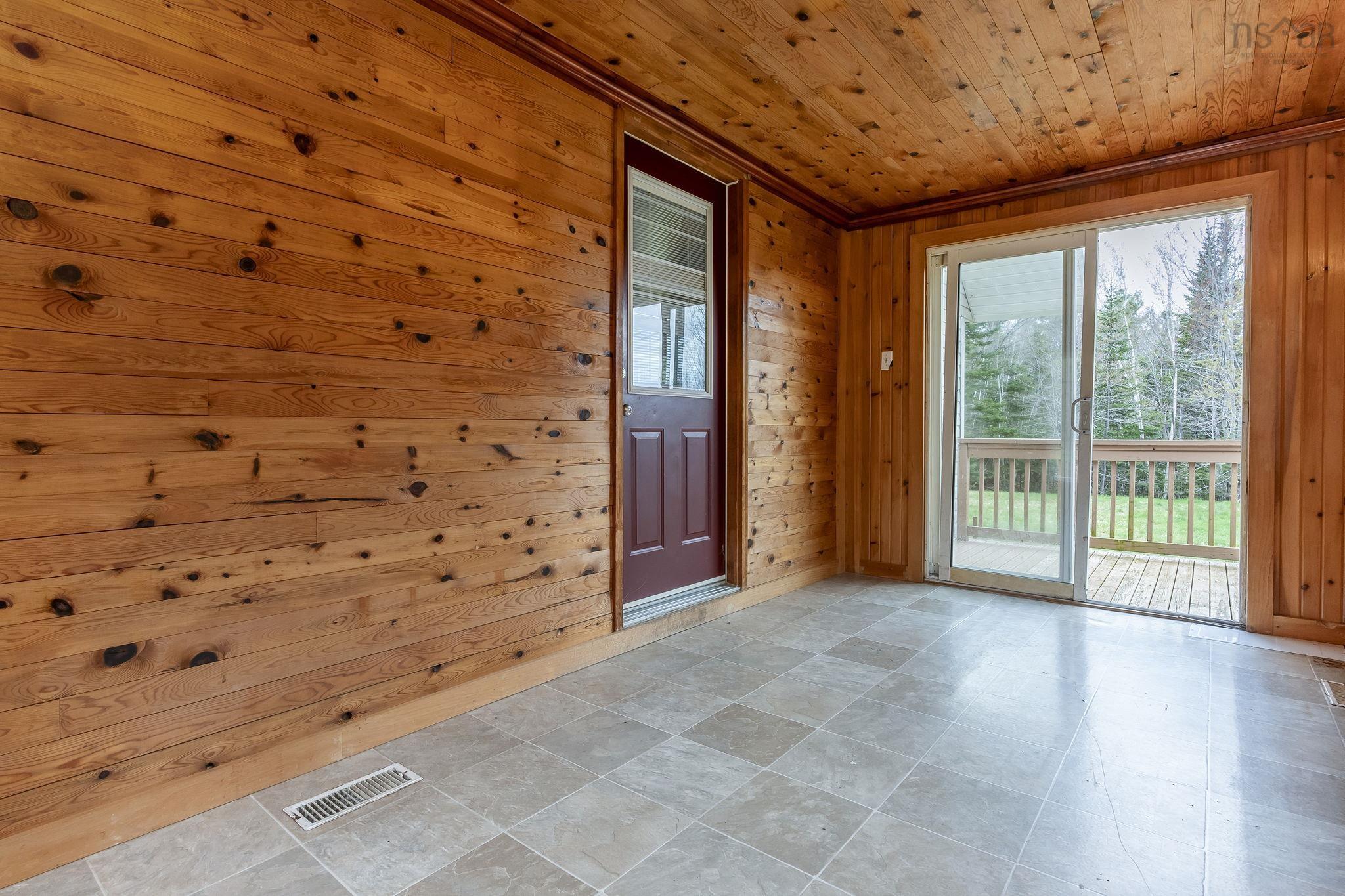 $289,000.00: 1726 Fed Road, Greenland