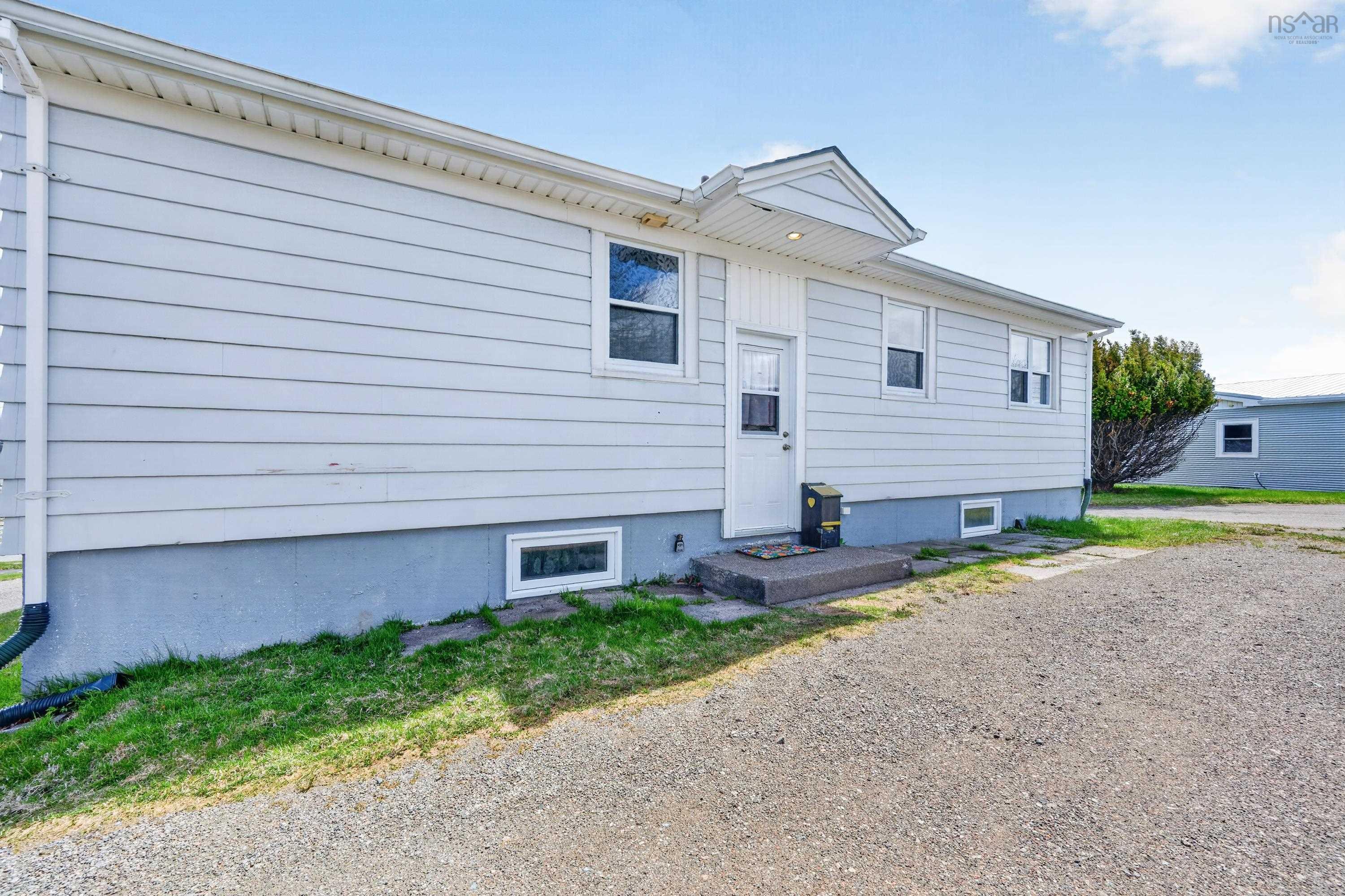 $299,900.00: 595 Westmount Road, Sydney River