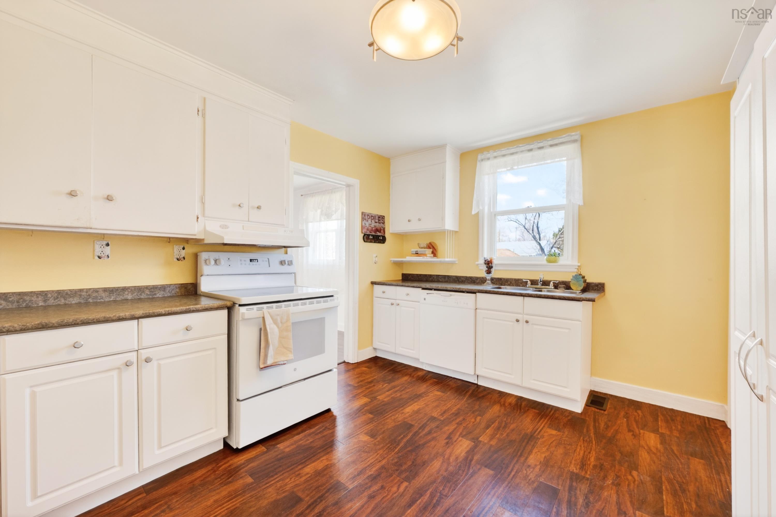 $299,900.00: 595 Westmount Road, Sydney River