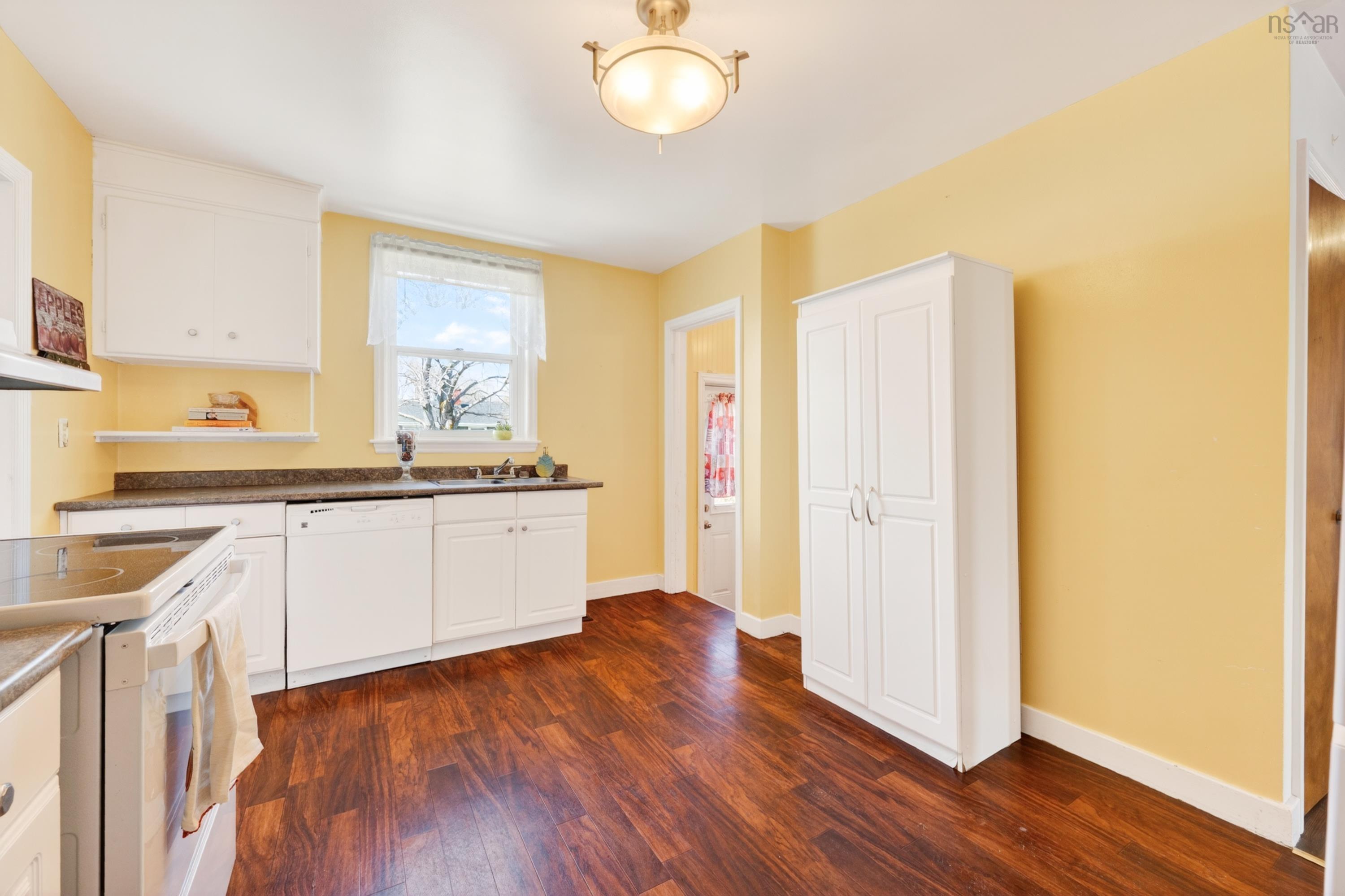 $299,900.00: 595 Westmount Road, Sydney River