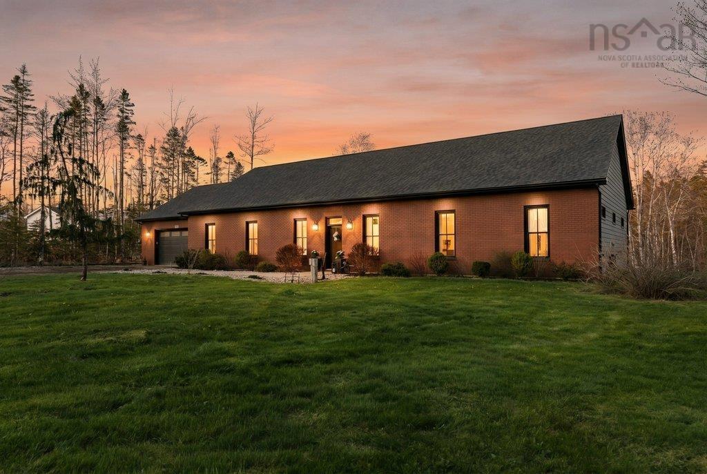 $1,100,000.00: 14 River Country Drive, Nine Mile River