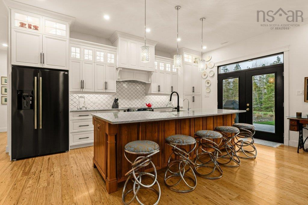 $1,100,000.00: 14 River Country Drive, Nine Mile River