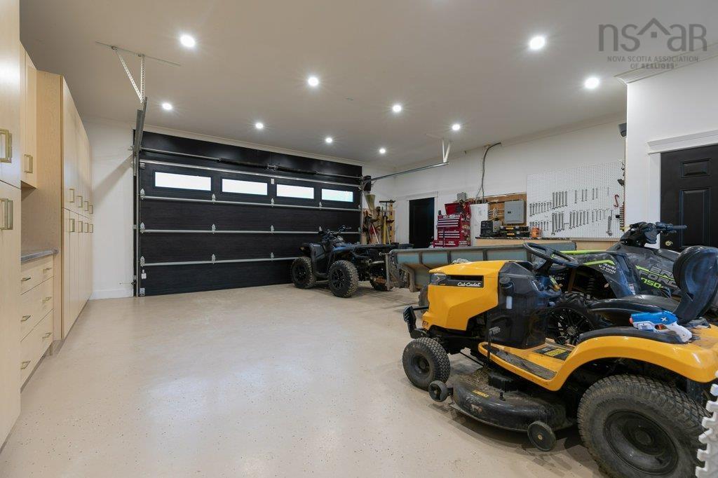 $1,100,000.00: 14 River Country Drive, Nine Mile River