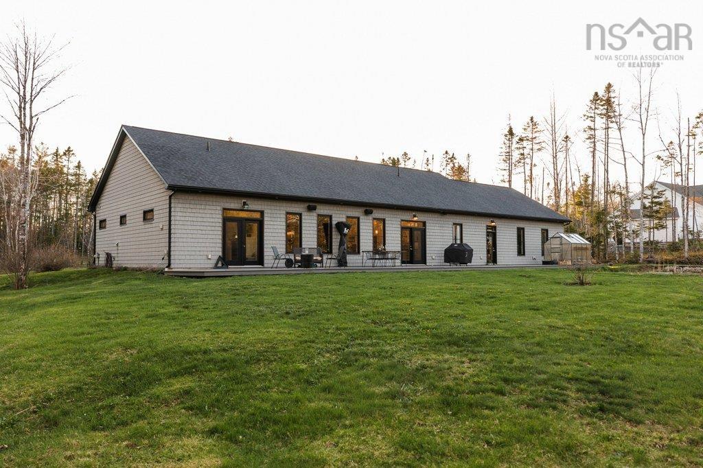 $1,100,000.00: 14 River Country Drive, Nine Mile River