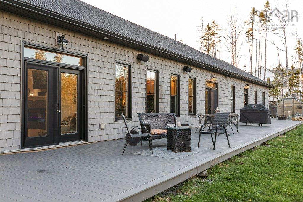 $1,100,000.00: 14 River Country Drive, Nine Mile River