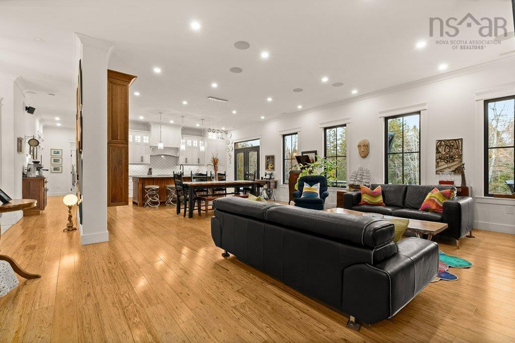 $1,100,000.00: 14 River Country Drive, Nine Mile River