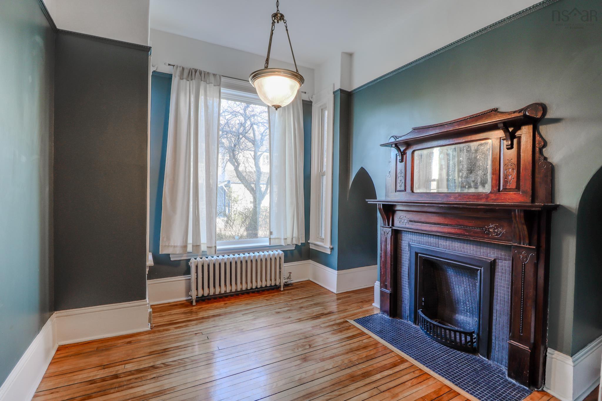 $549,000.00: 36 Whitney Avenue, Sydney