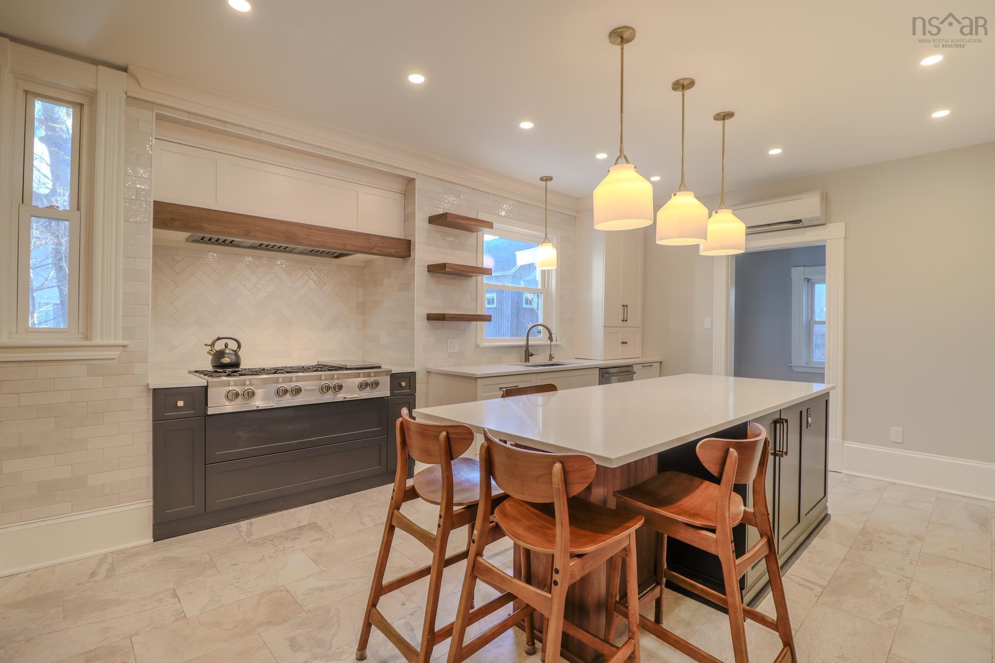 $549,000.00: 36 Whitney Avenue, Sydney