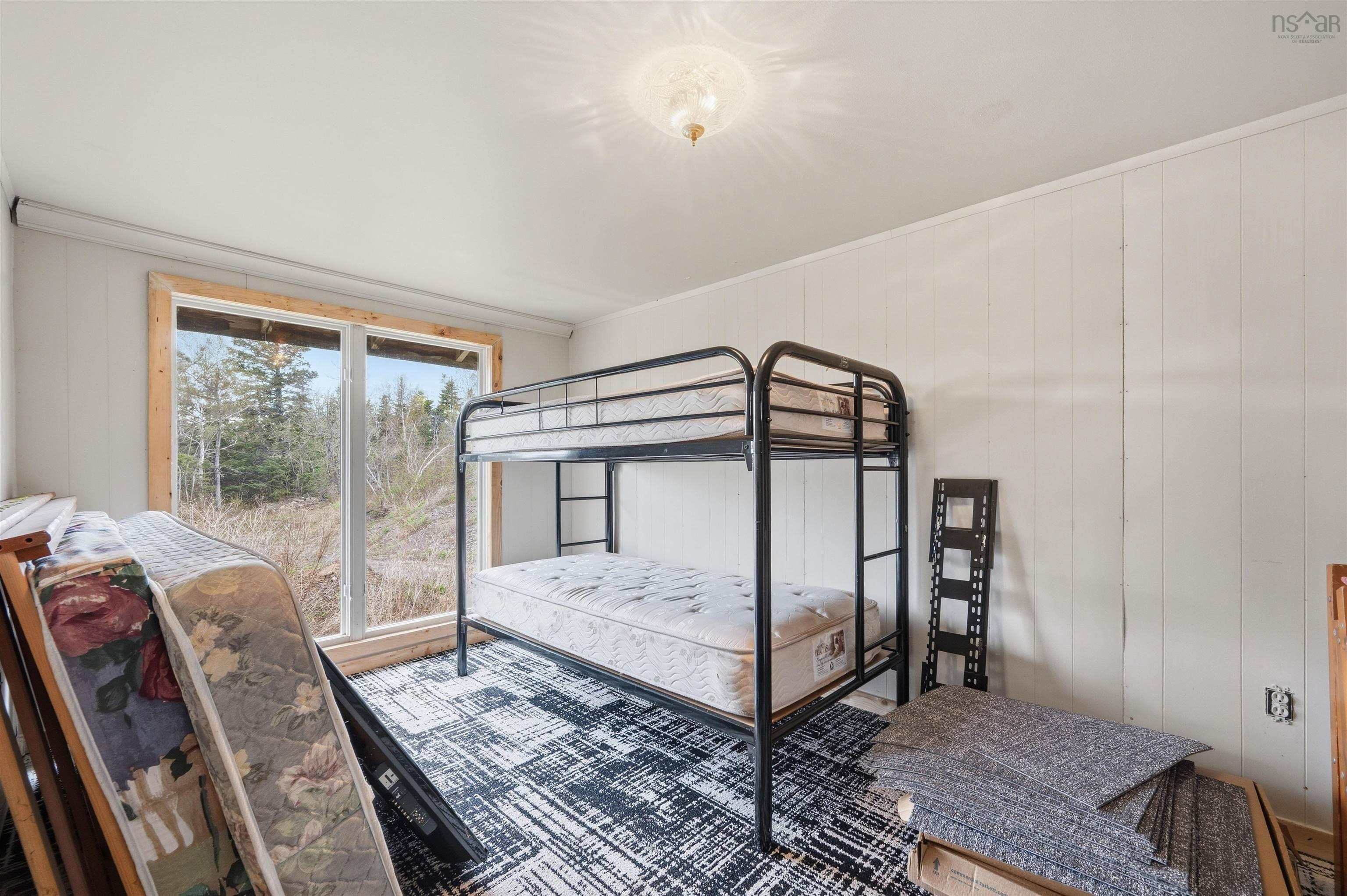 $175,000.00: 7942 Highway 215, Cambridge