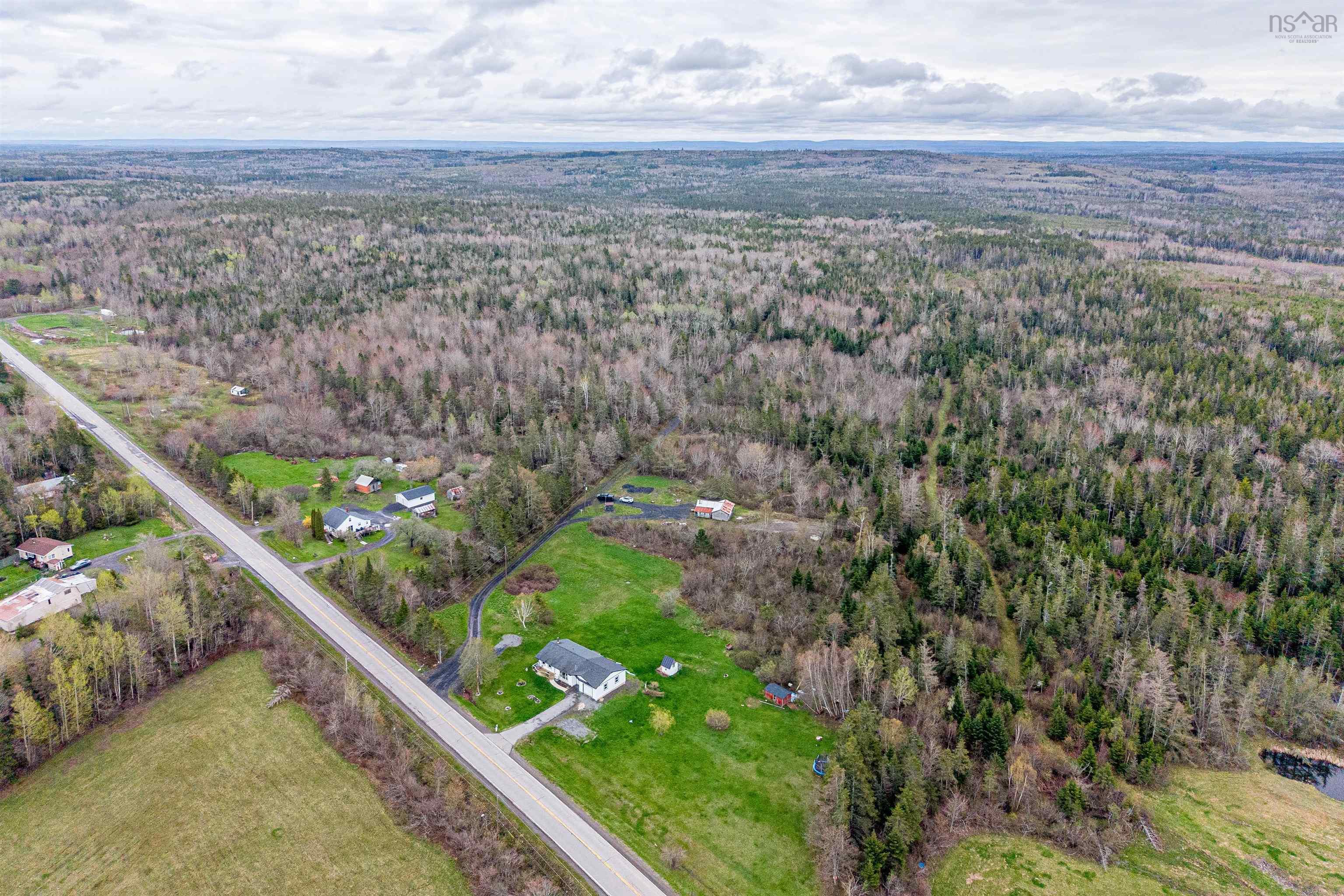 $175,000.00: 7942 Highway 215, Cambridge
