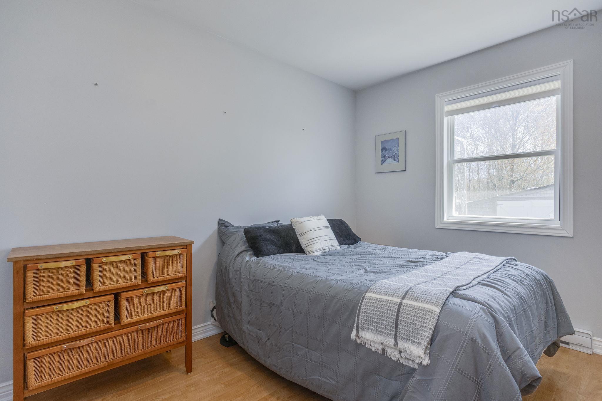 $410,000.00: 1134 ANDRINGA Drive, Cambridge