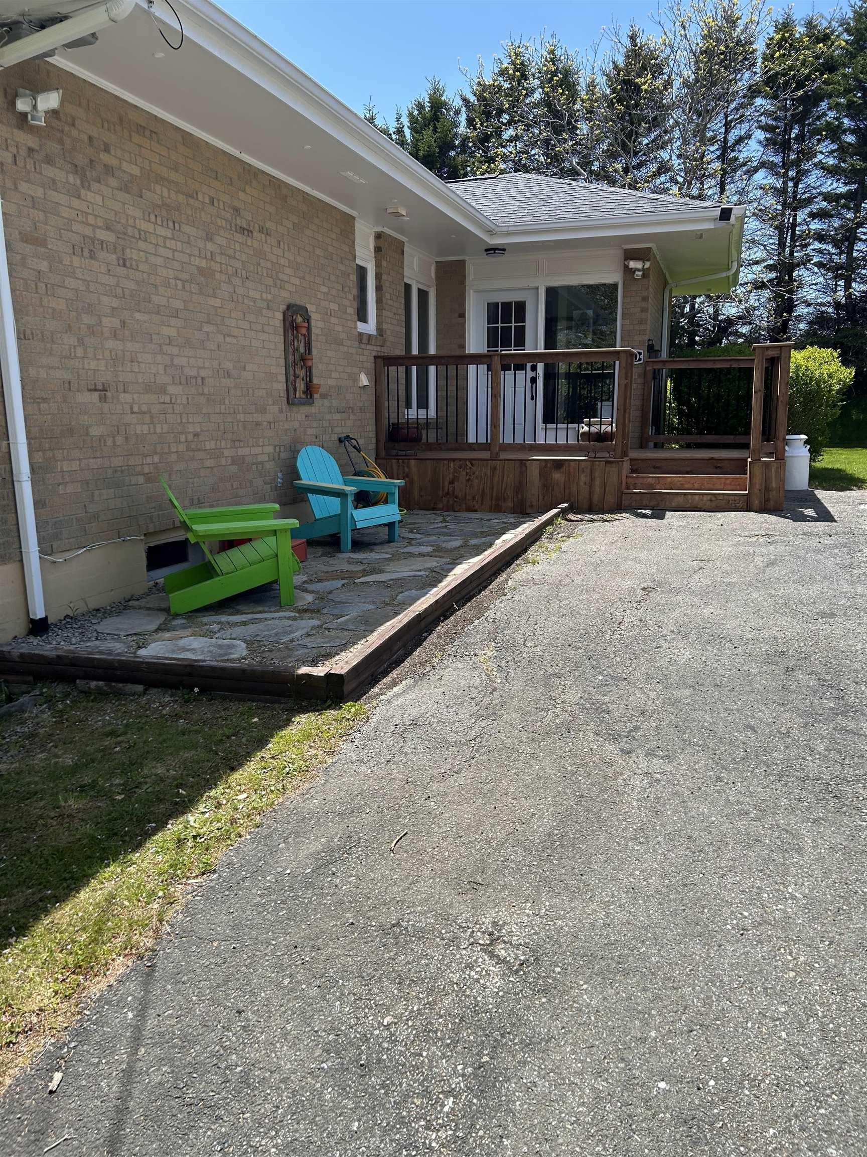 $699,000.00: 18-20 Harbourview Drive, Yarmouth