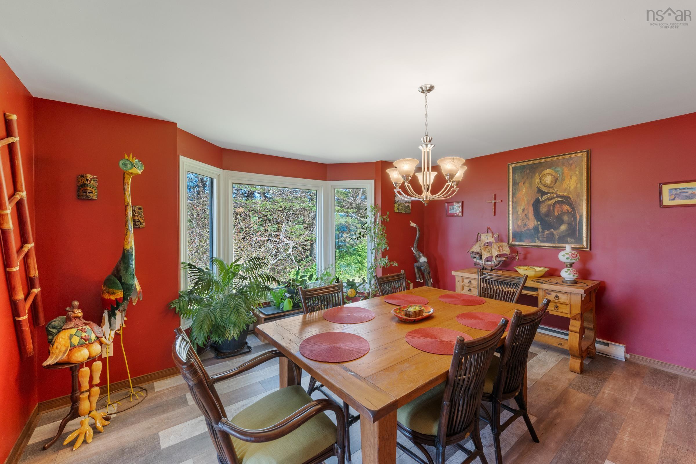 $699,000.00: 18-20 Harbourview Drive, Yarmouth