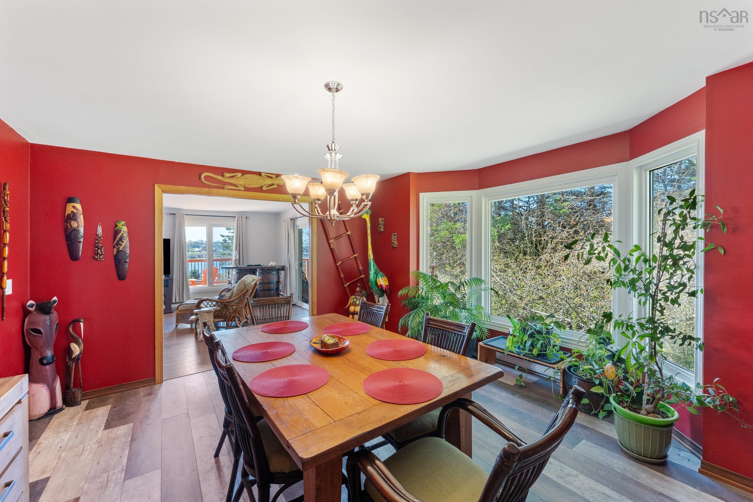 $699,000.00: 18-20 Harbourview Drive, Yarmouth