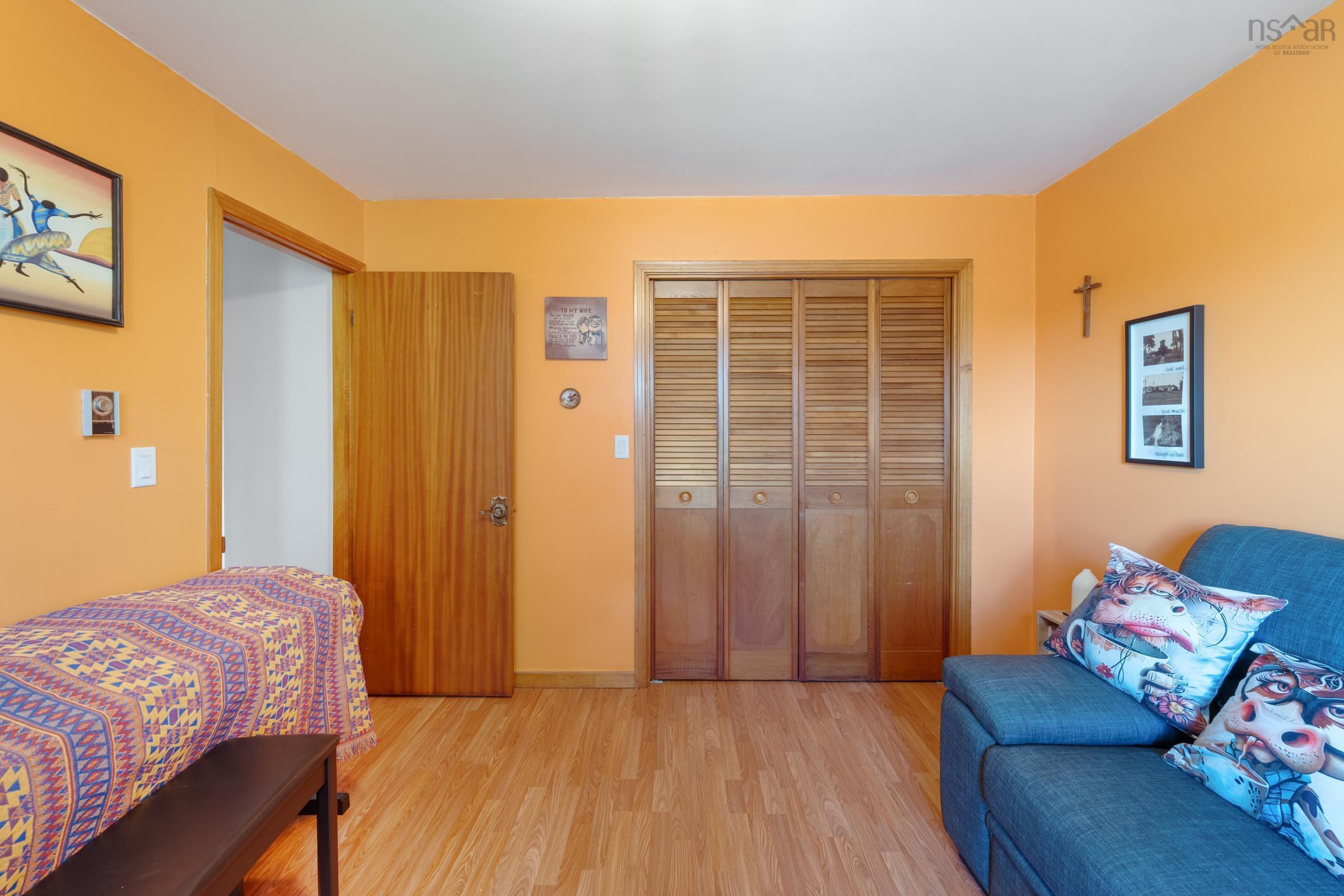 $699,000.00: 18-20 Harbourview Drive, Yarmouth