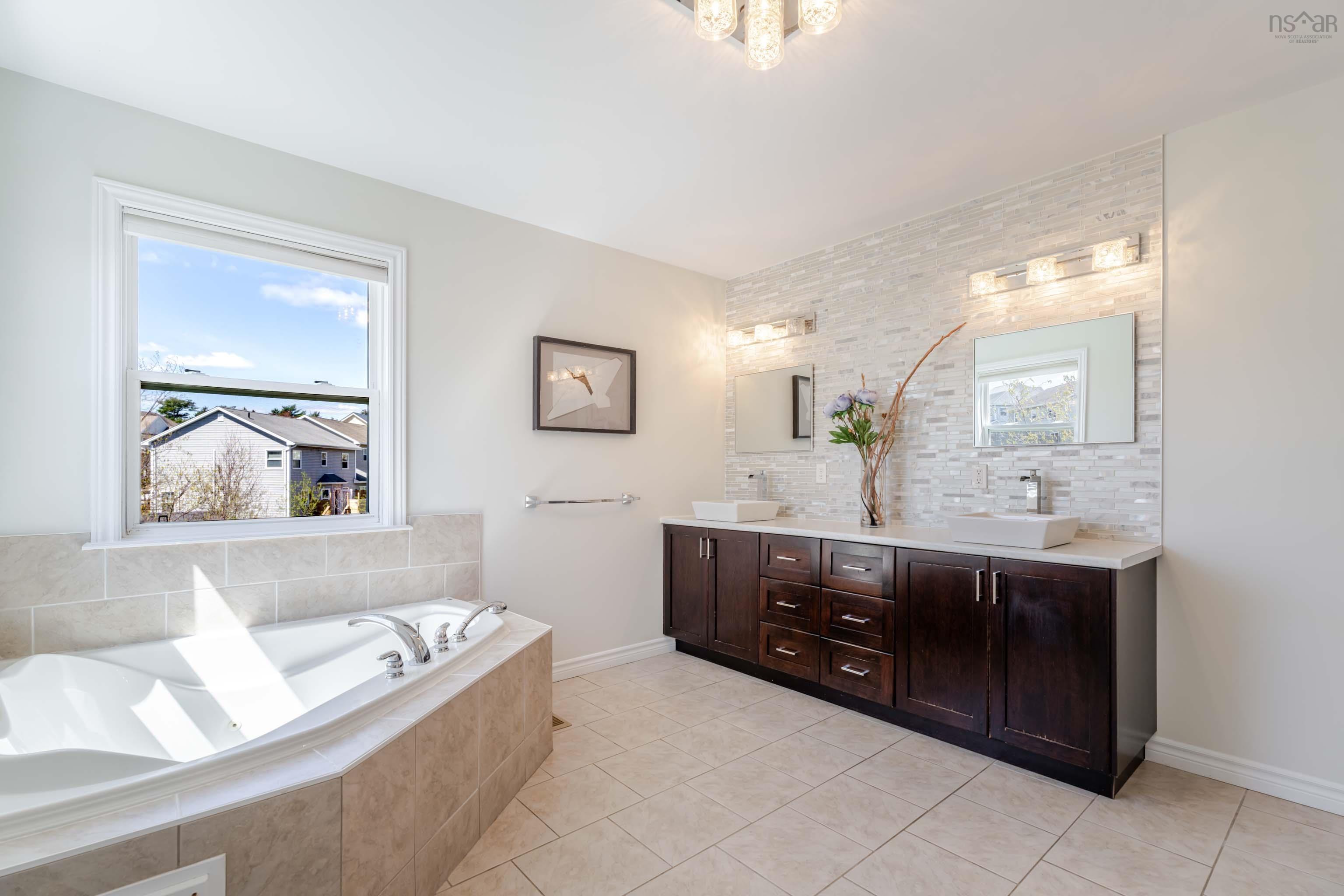 276 Rutledge Street, Bedford, NS (MLS 202610995)