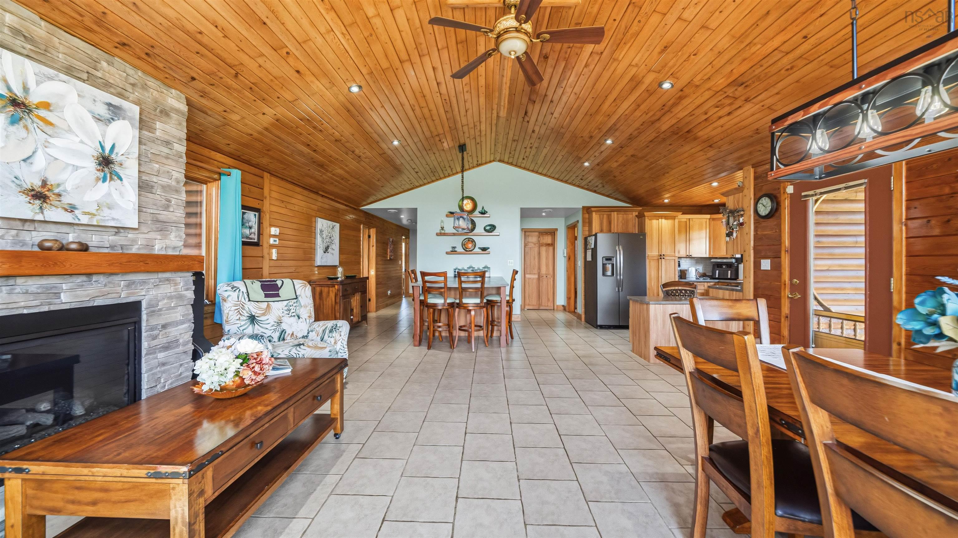$464,900.00: 415 Highway 336, Newton Mills