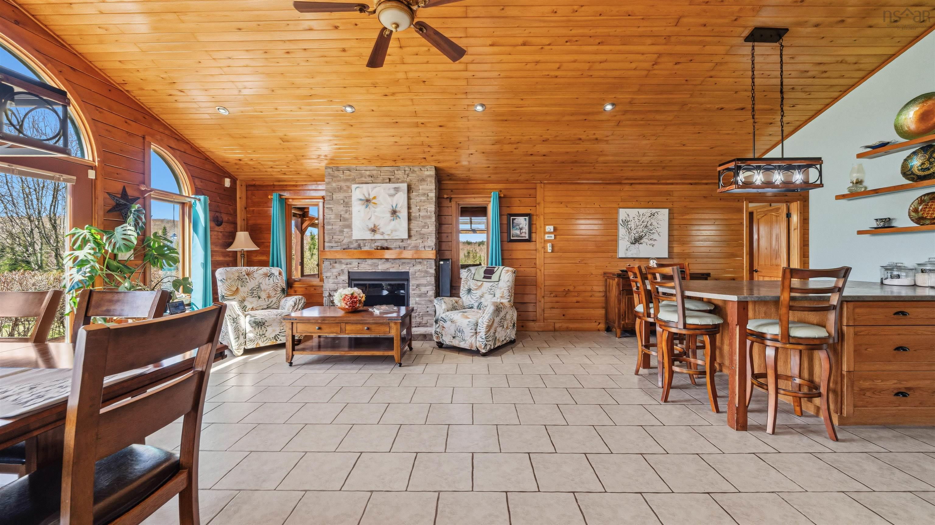 $464,900.00: 415 Highway 336, Newton Mills