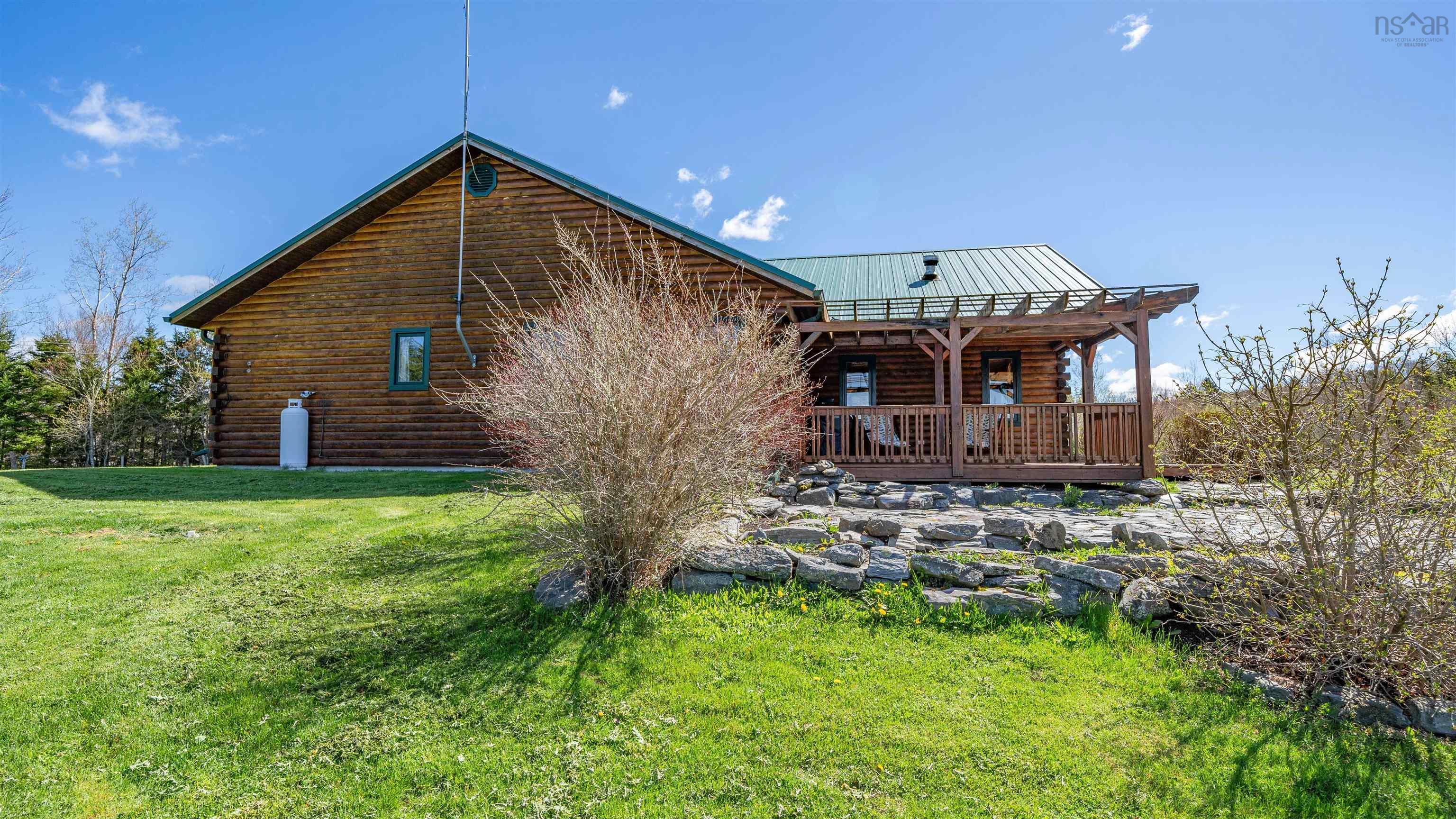 $464,900.00: 415 Highway 336, Newton Mills