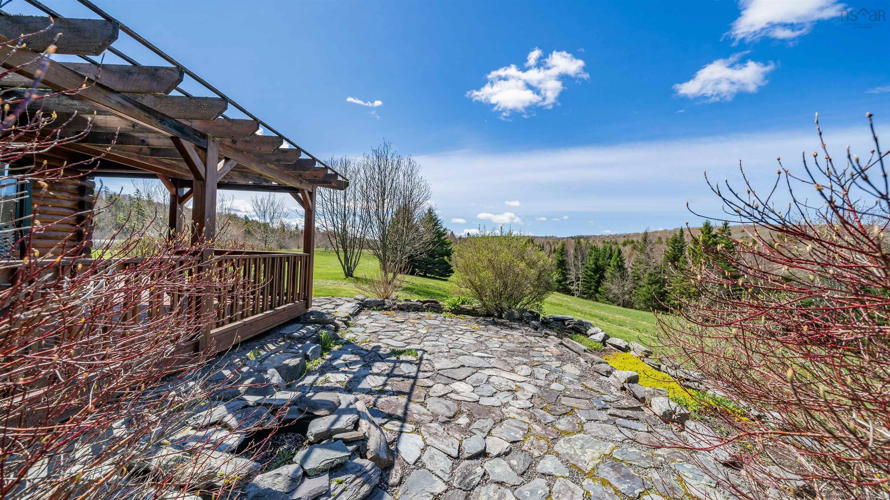 $464,900.00: 415 Highway 336, Newton Mills